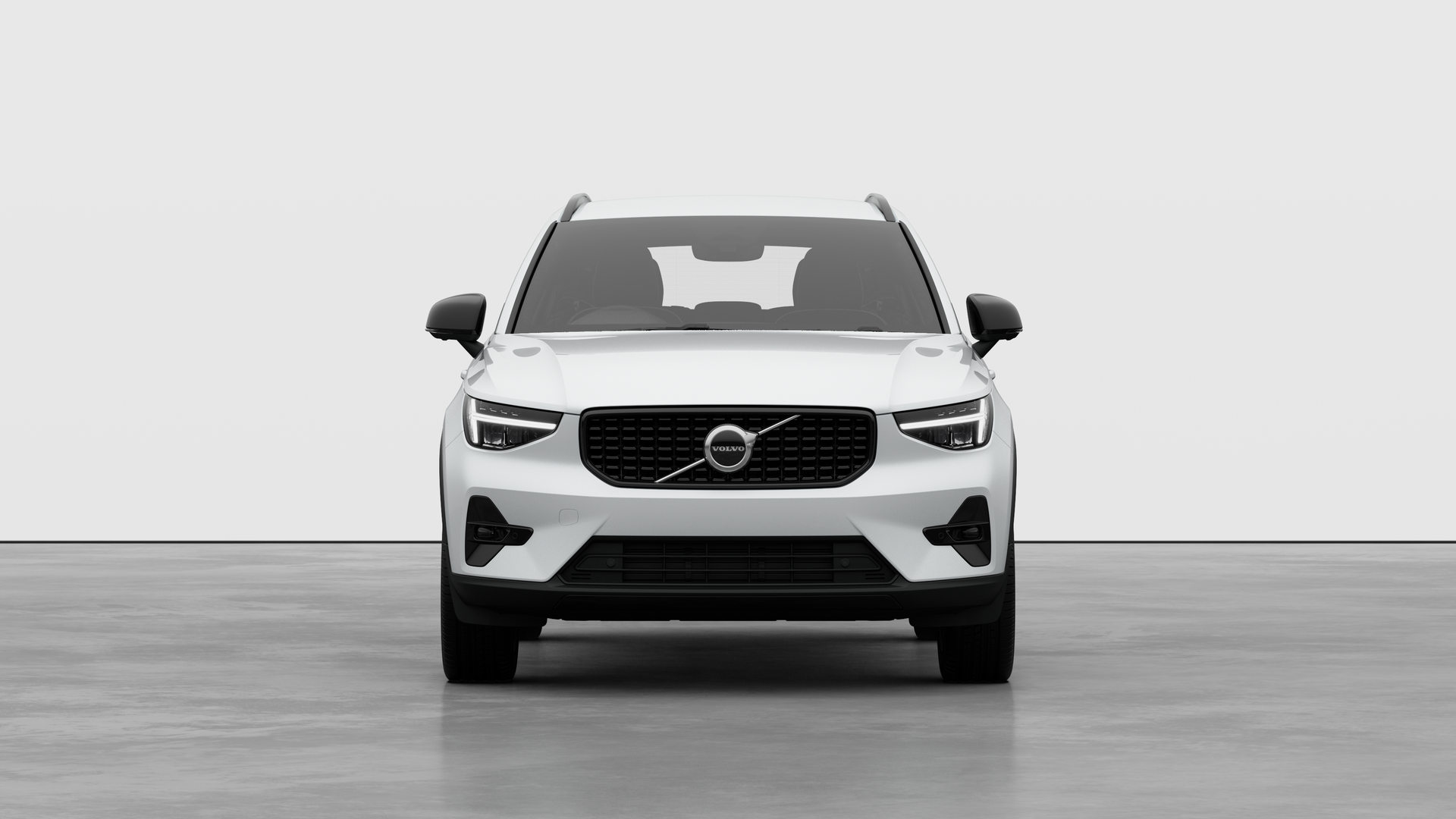 Volvo XC40 2.0 B3P Plus 5dr Auto Image 2