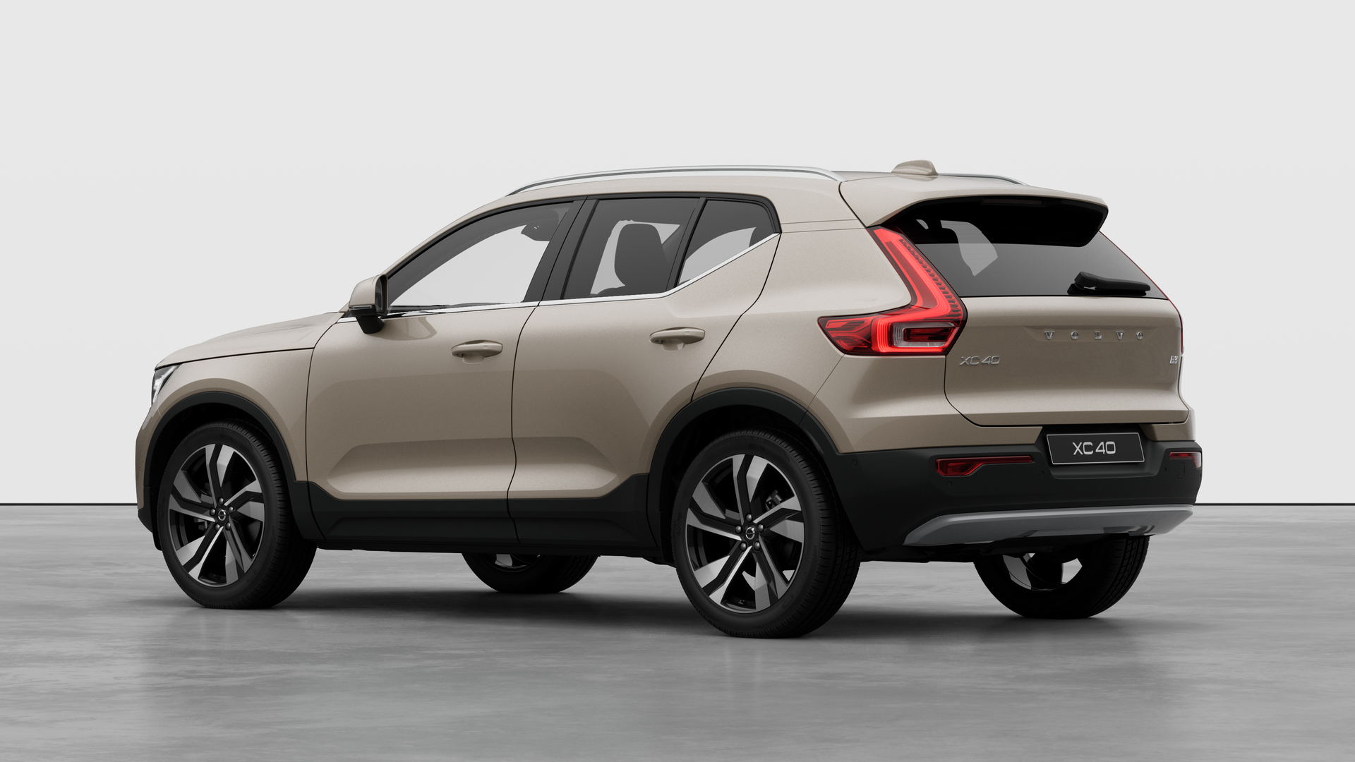 Volvo XC40 2.0 B3P Ultra Bright 5dr Auto Image 3