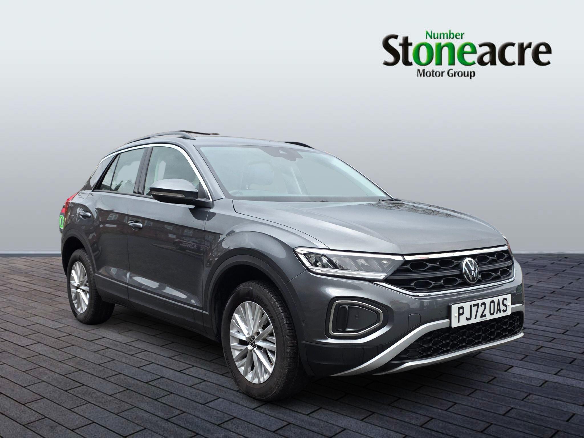 Volkswagen T-Roc 1.5 TSI Life Euro 6 (s/s) 5dr PJ72OAS Image 1