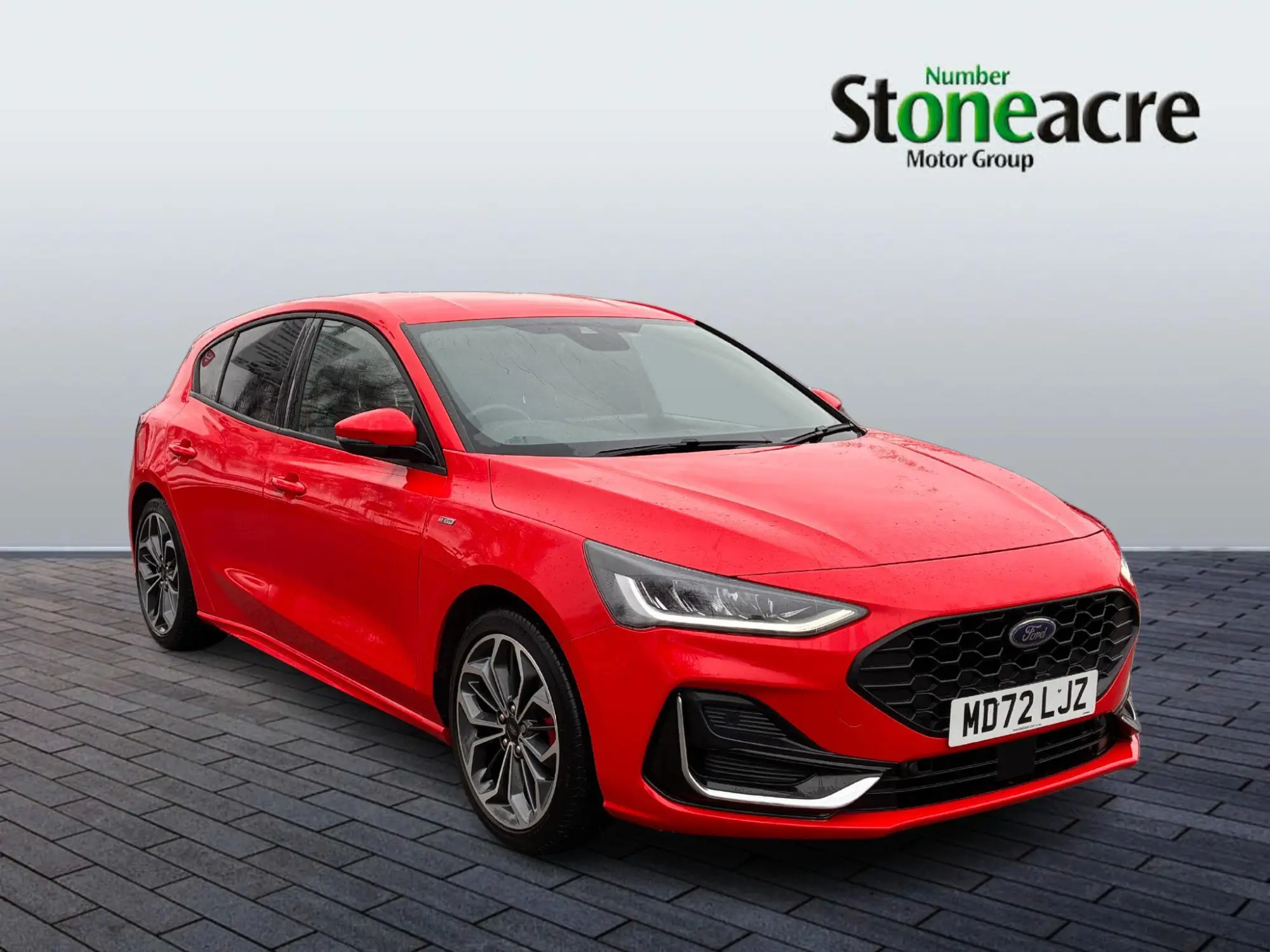 Ford Focus 1.0 EcoBoost Hybrid mHEV 155 ST-Line Vignale 5dr MD72LJZ Image 1