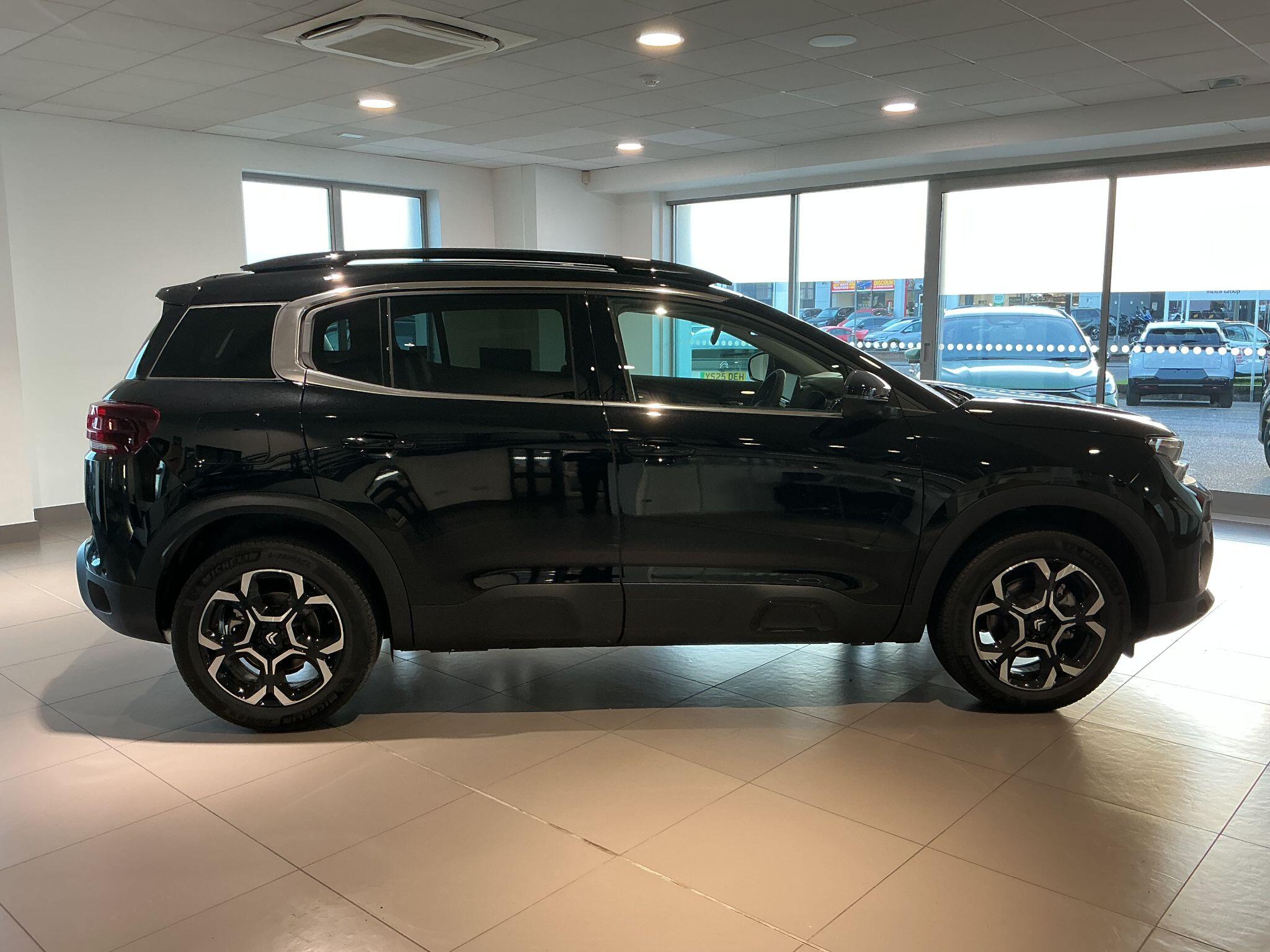 Citroen C5 Aircross 1.2 PureTech MHEV MAX Edition e-DSC Euro 6 (s/s) 5dr YM75AOZ Image 2