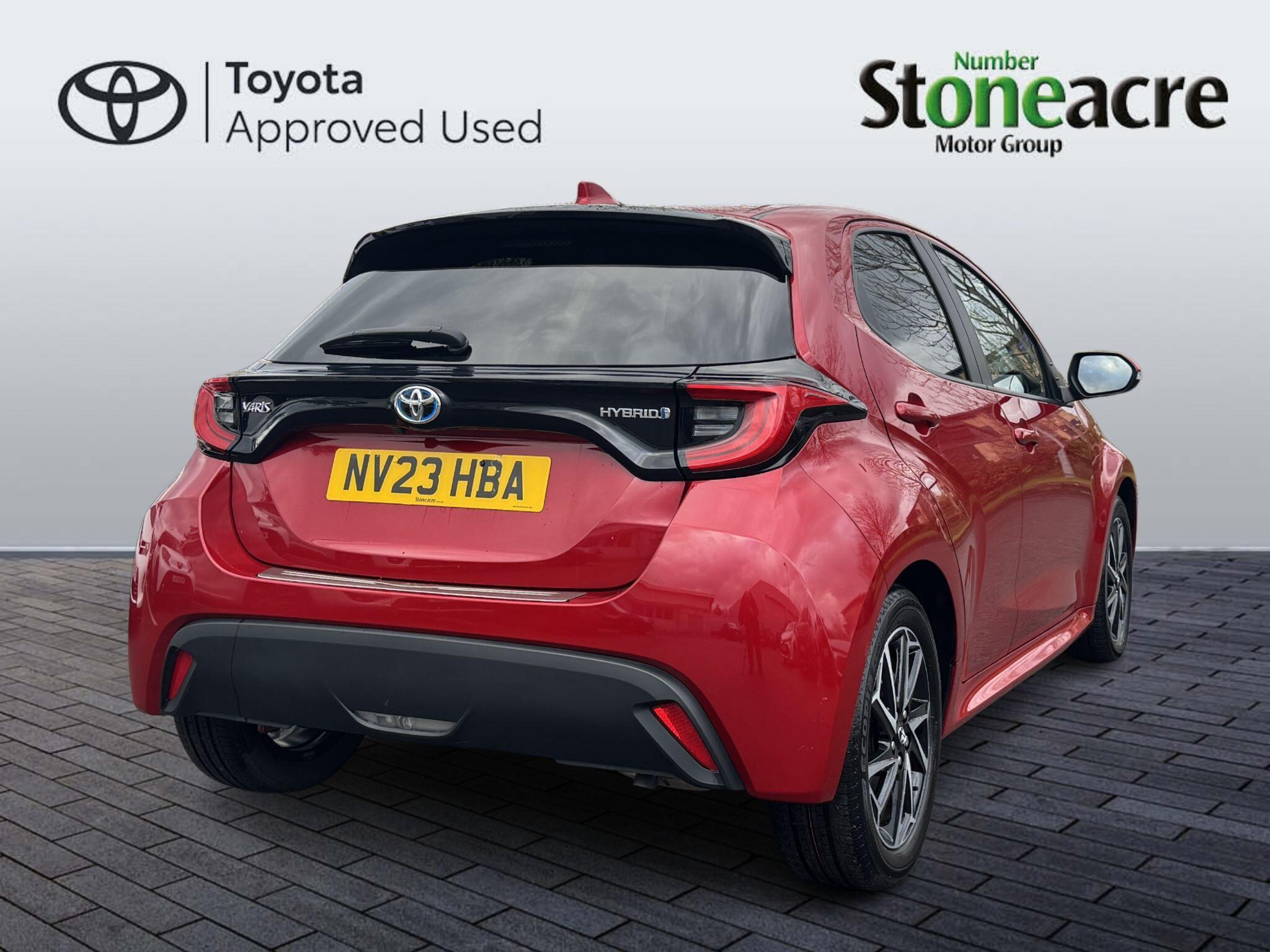 Toyota Yaris 1.5 Hybrid Design 5dr CVT NV23HBA Image 3