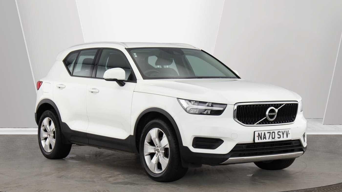 Volvo XC40 1.5 T3 [163] Momentum 5dr NA70SYV Image 1