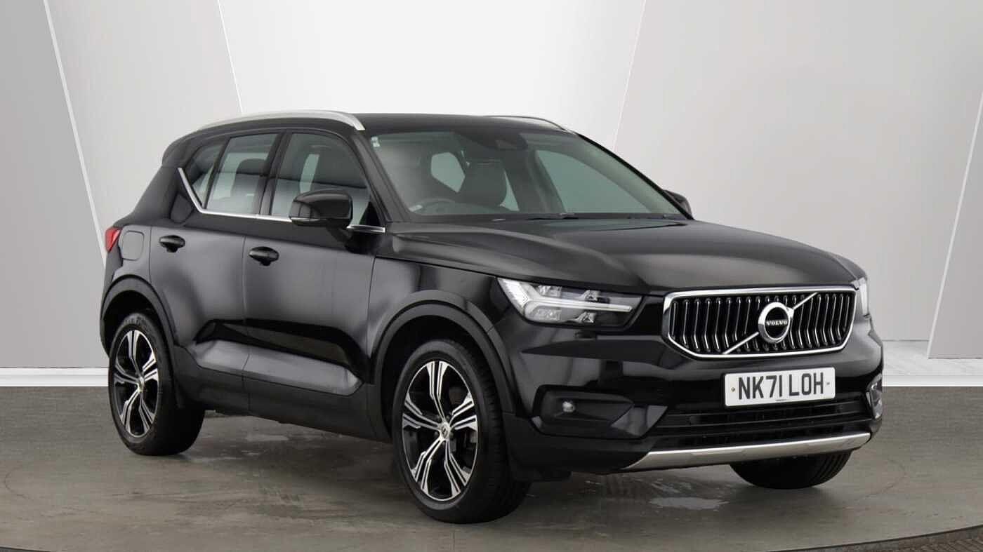 Volvo XC40 2.0 B4P Inscription Pro 5dr Auto NK71LOH Image 1
