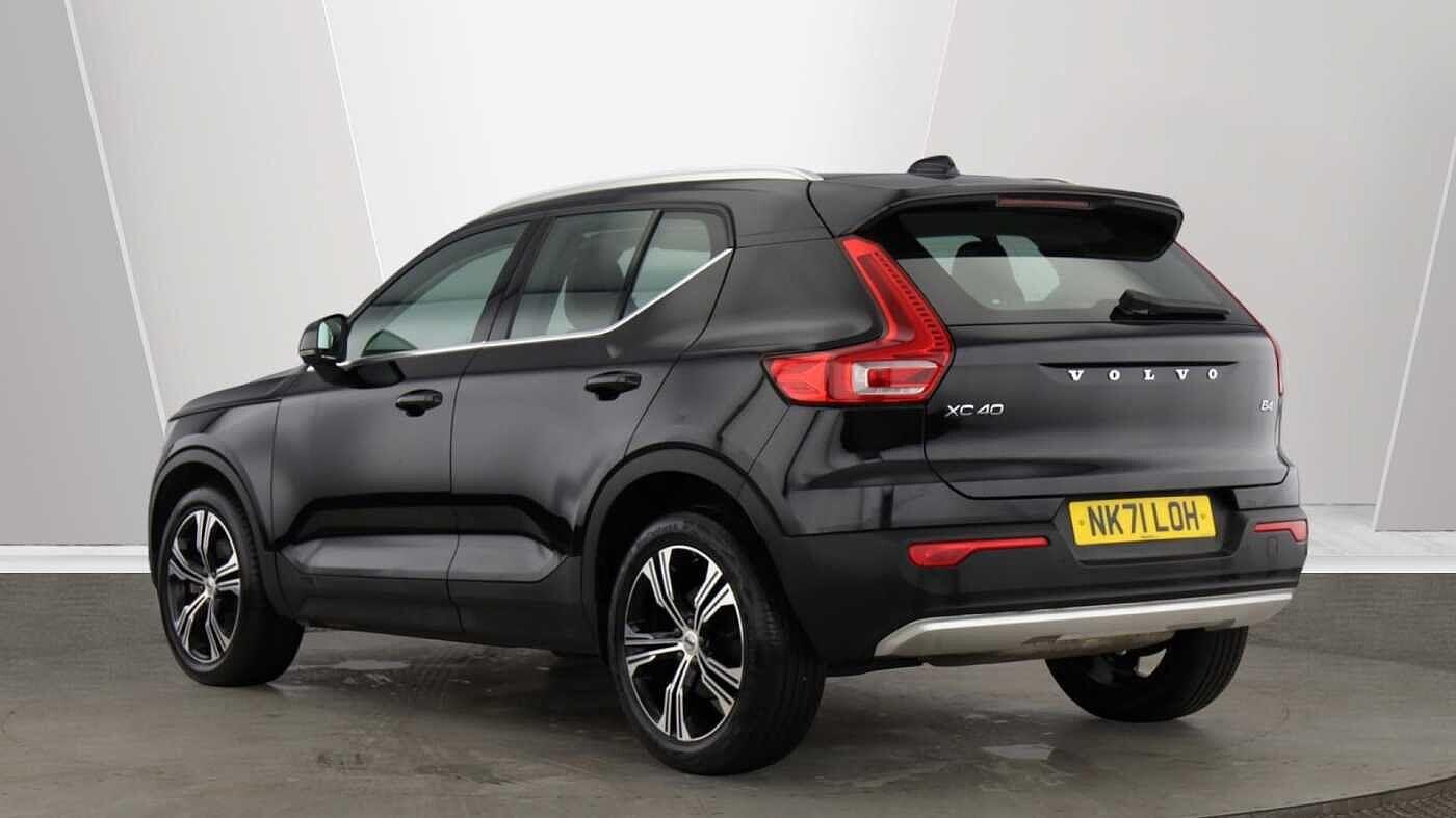 Volvo XC40 2.0 B4P Inscription Pro 5dr Auto NK71LOH Image 3