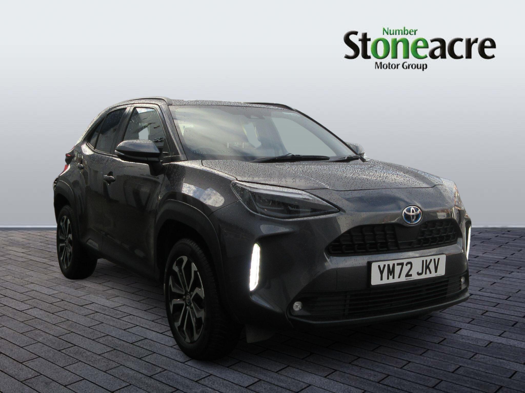 Toyota Yaris Cross 1.5 Hybrid Design 5dr CVT YM72JKV Image 1