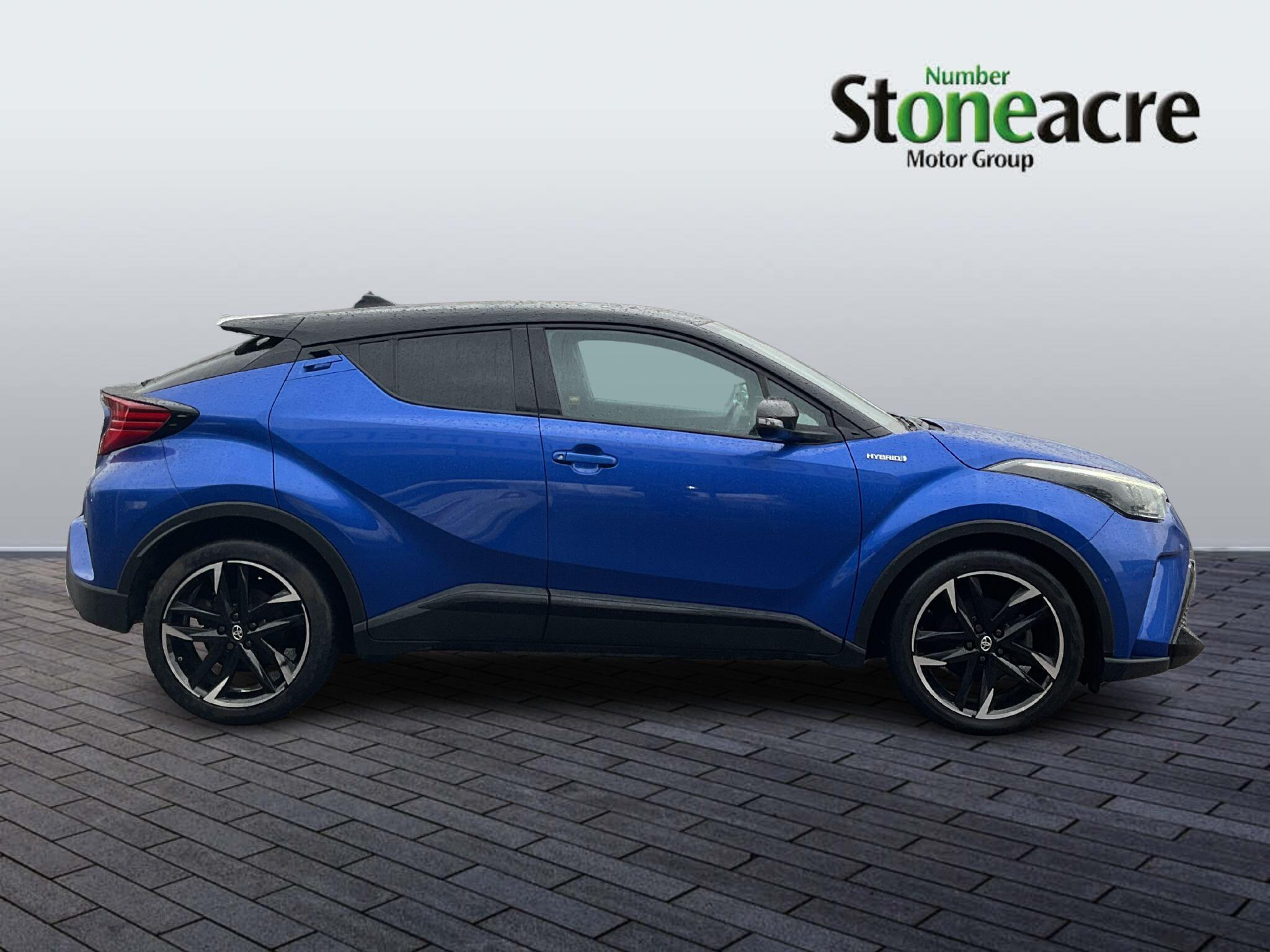 Toyota C-HR Self-Charging Hybrid 1.8 Hybrid GR Sport 5dr CVT SL71CKG Image 2