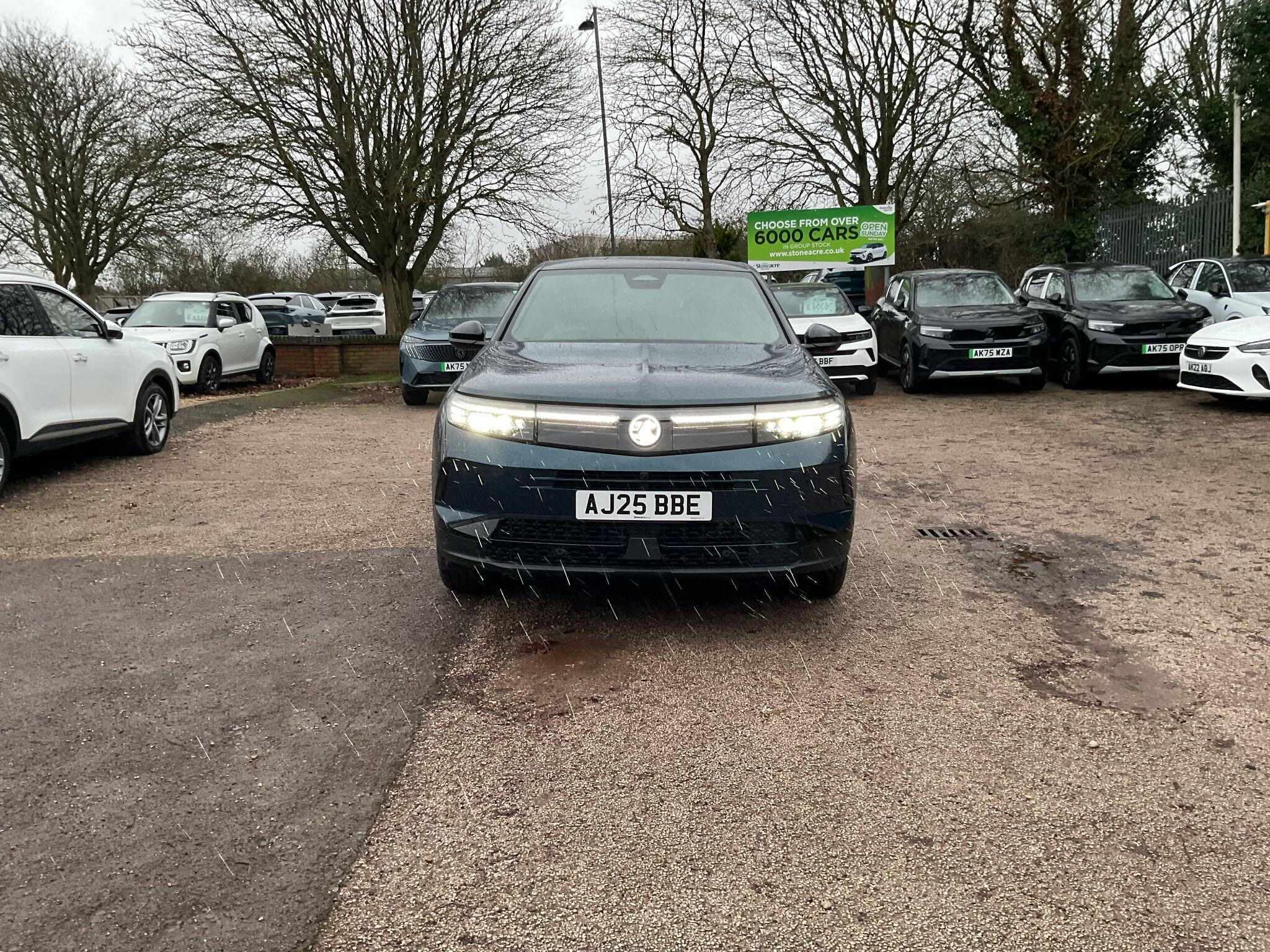 Vauxhall Grandland 1.2 MHEV Ultimate e-DCT Euro 6 (s/s) 5dr AJ25BBE Image 2