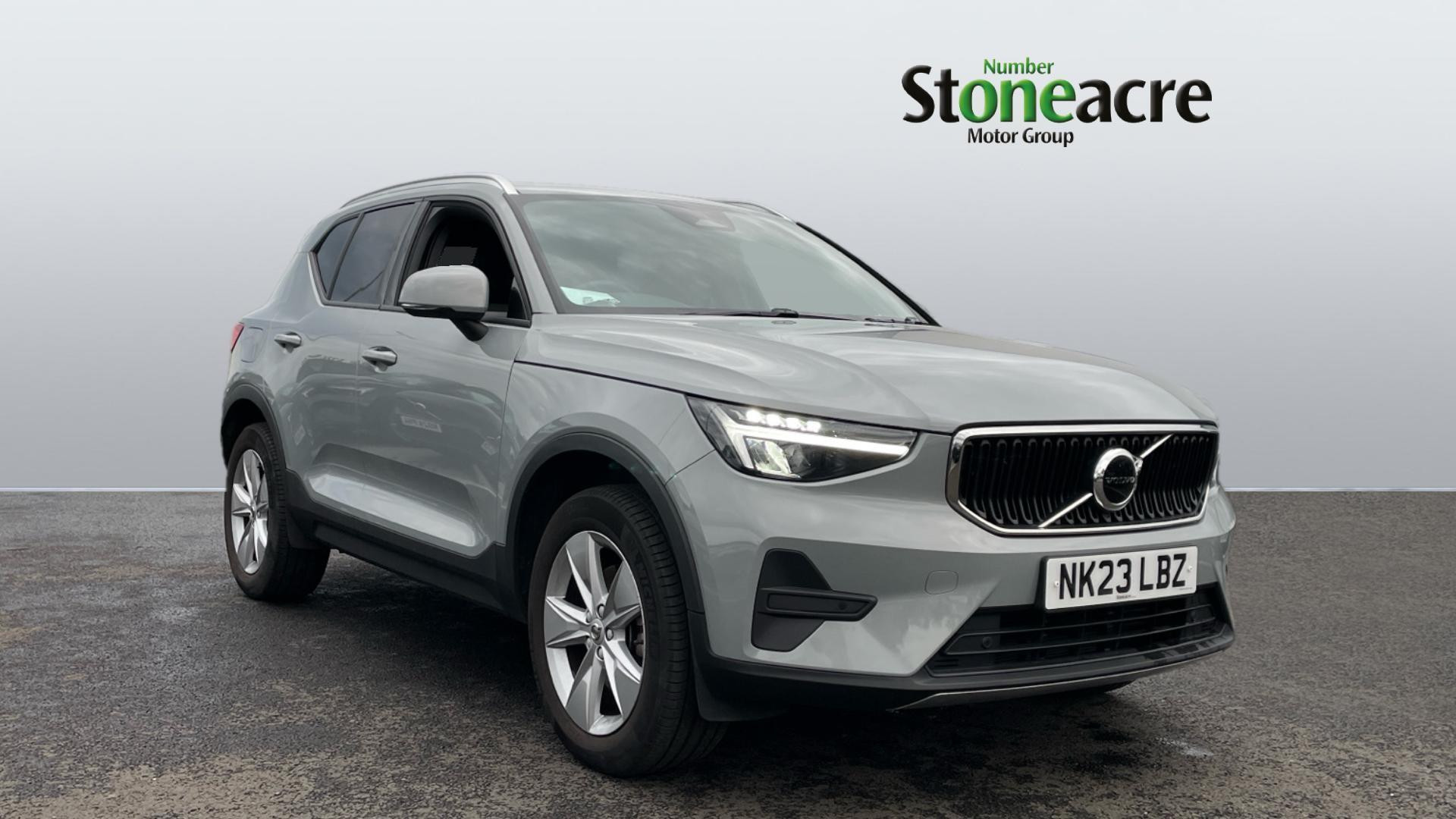 Volvo XC40 Core B3 (163 hp) Auto NK23LBZ Image 1