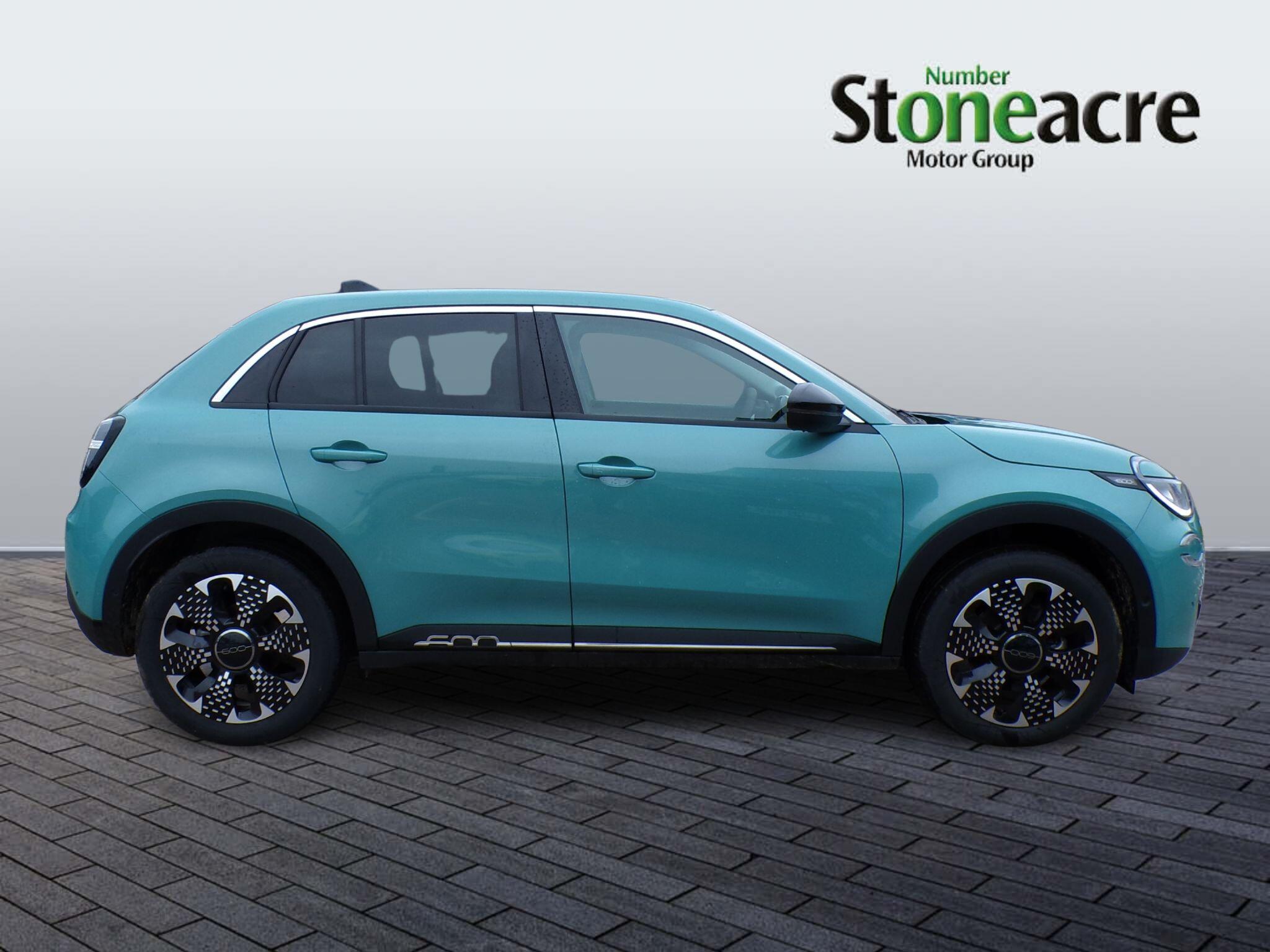 Fiat 600e New Fiat 600e La Prima 54kwh 154hp FV75BWJ Image 2