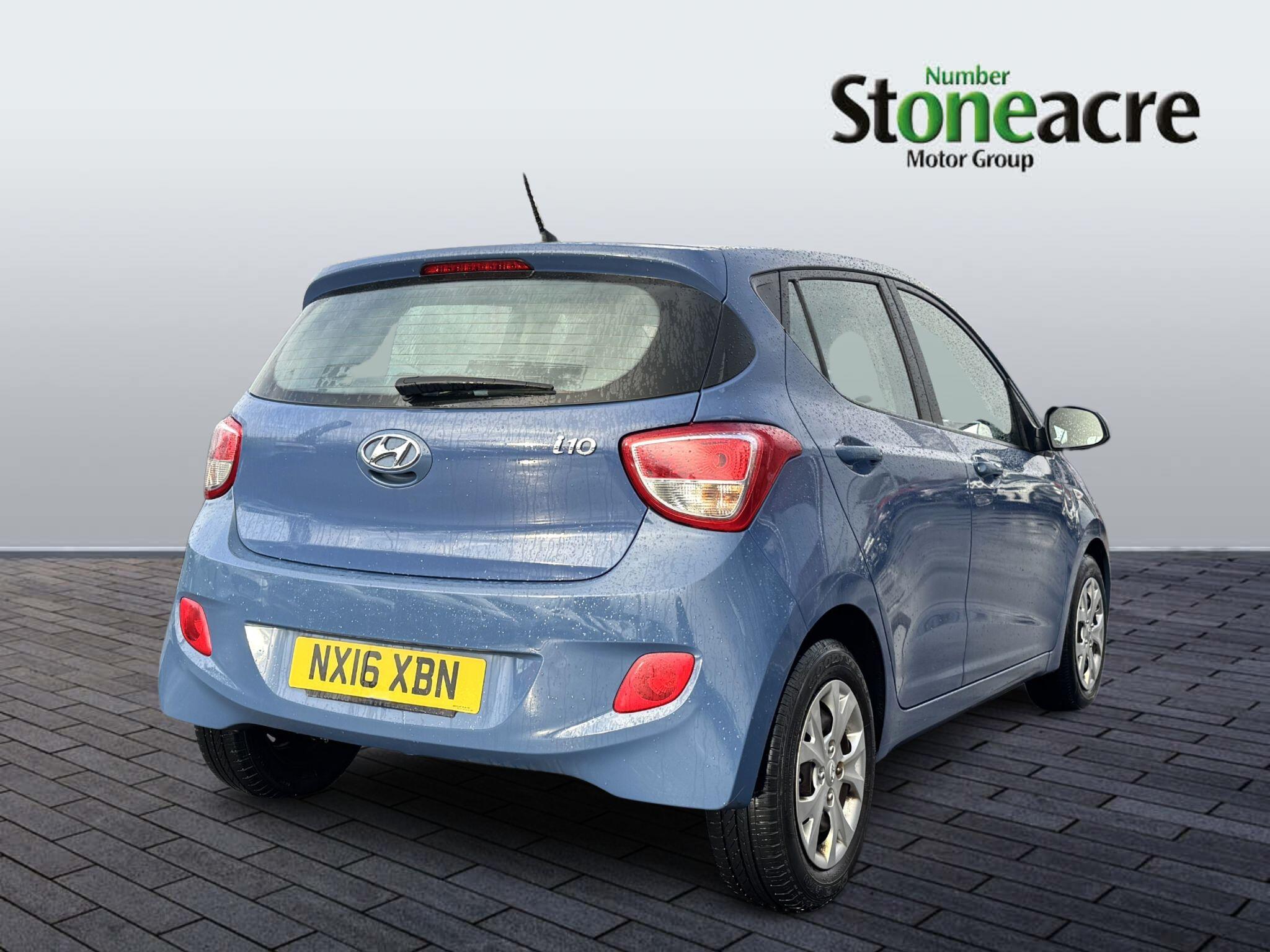 Hyundai i10 1.0 SE Euro 6 5dr NX16XBN Image 3