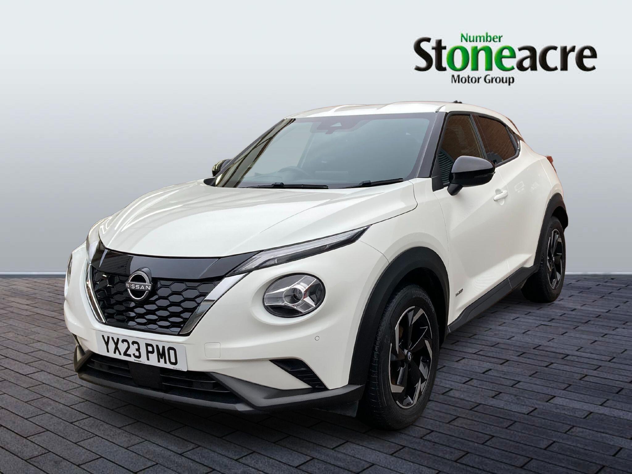 Nissan Juke Hybrid 1.6 N-Connecta Auto Euro 6 5dr YX23PMO Image 3