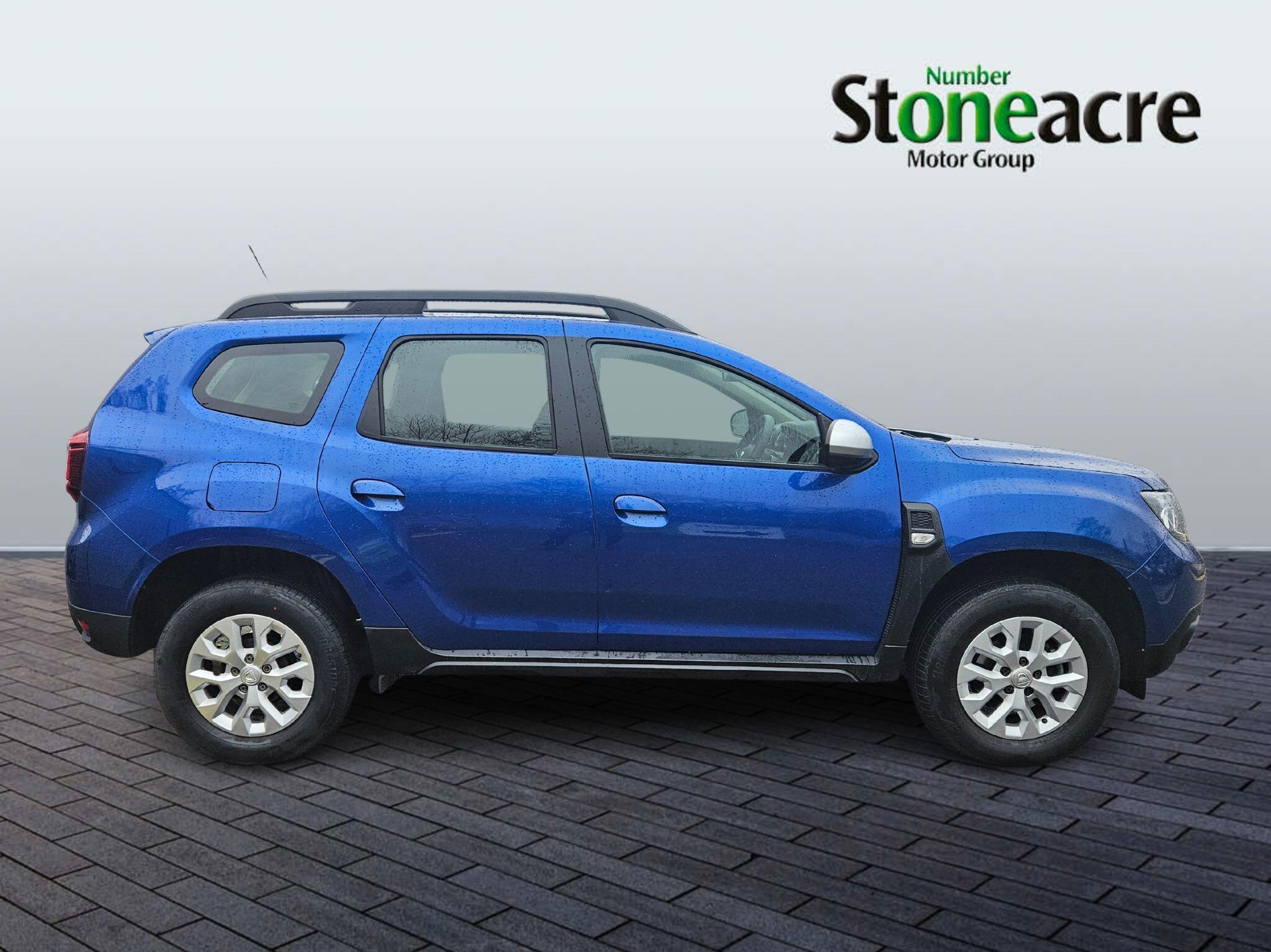 Dacia Duster 1.0 TCe 100 Bi-Fuel Comfort 5dr RY72BDV Image 2