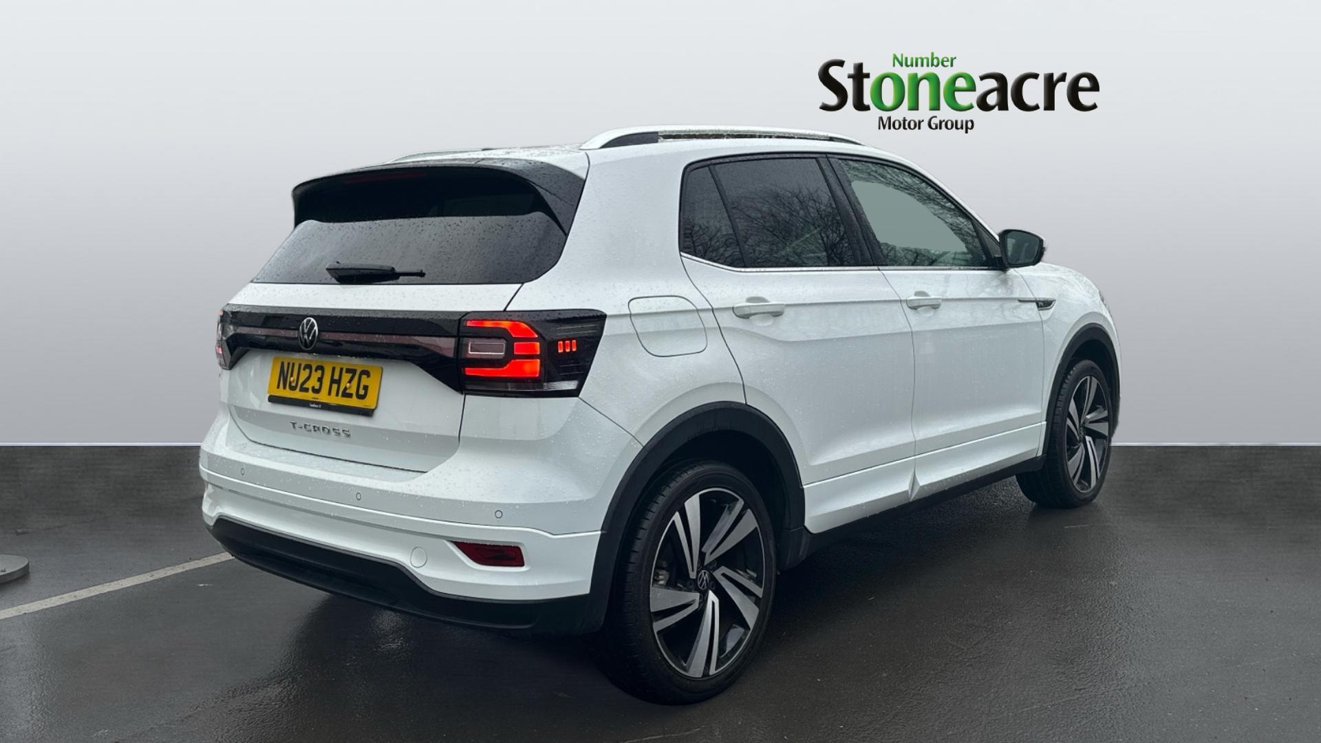 Volkswagen T-Cross 1.0 TSI R-Line Euro 6 (s/s) 5dr NU23HZG Image 2