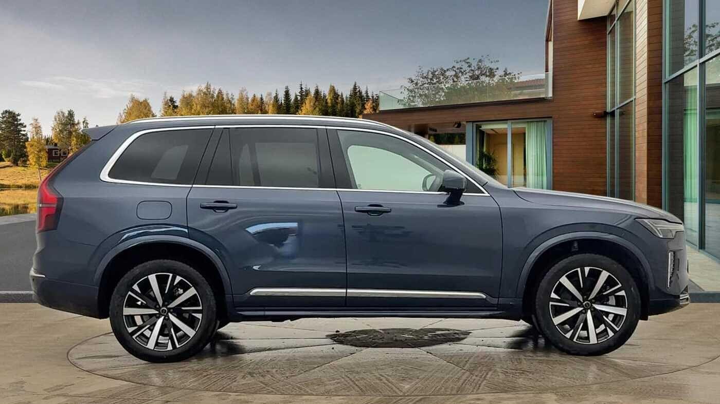 Volvo XC90 2.0 T8 18.8kWh Core Auto 4WD Euro 6 (s/s) 5dr FD25KKB Image 2