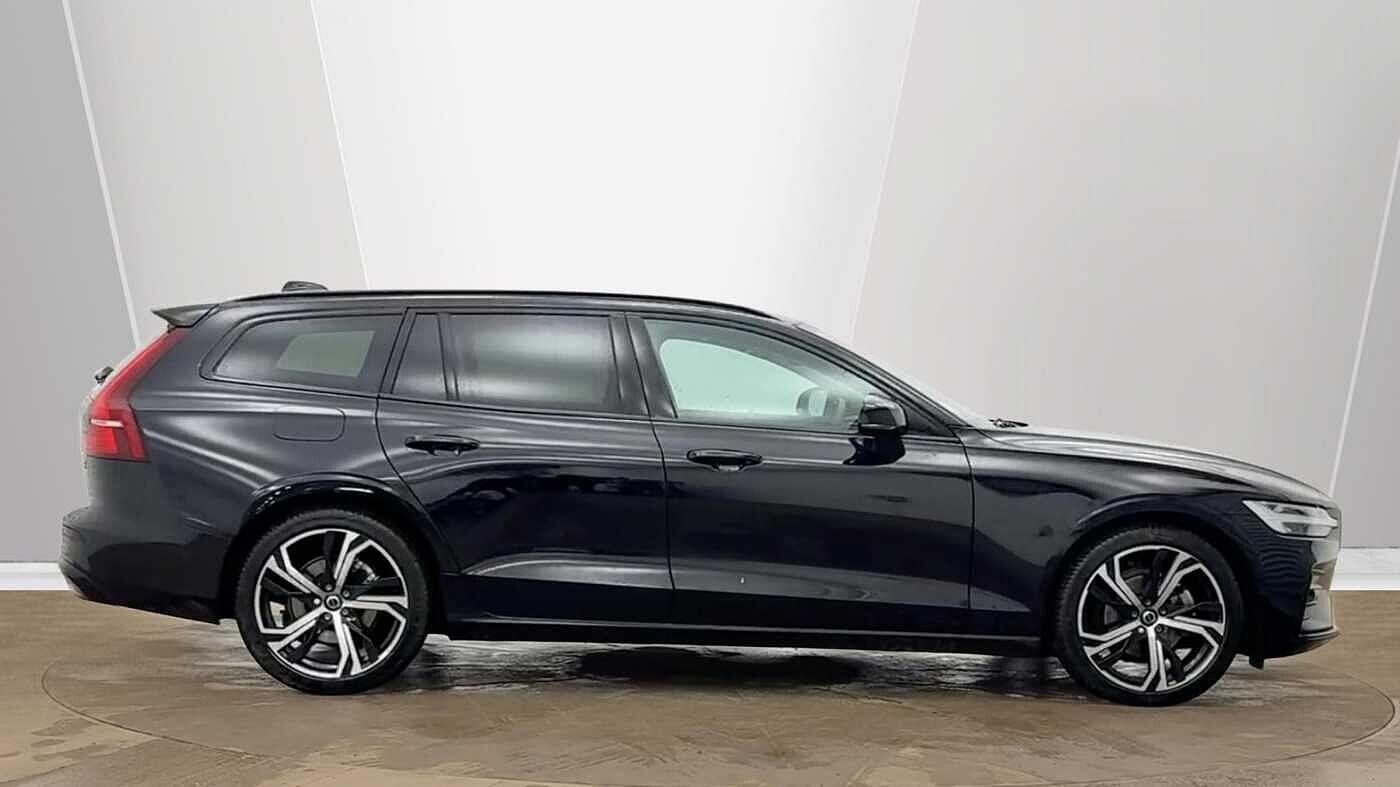 Volvo V60 2.0 B4 MHEV Ultra DCT Auto Euro 6 (s/s) 5dr RF74CUA Image 2