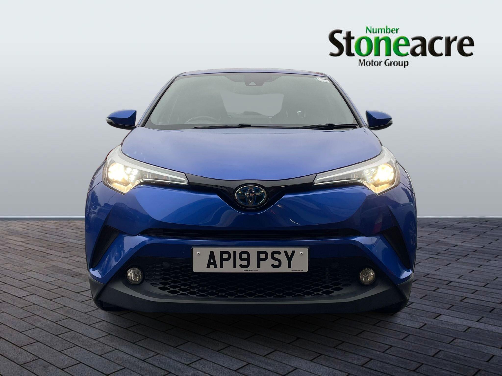 Toyota C-HR Self-Charging Hybrid 1.8 Hybrid Icon 5dr CVT AP19PSY Image 2