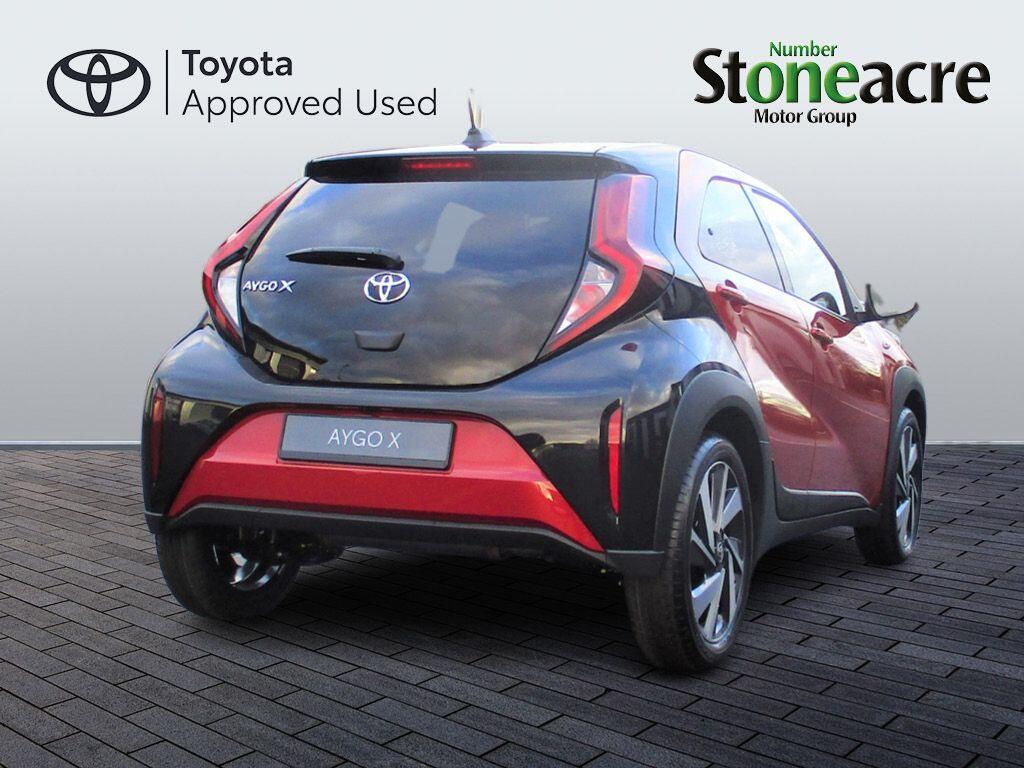 Toyota Aygo X 1.0 VVT-i Edge 5dr NU73TCJ Image 3