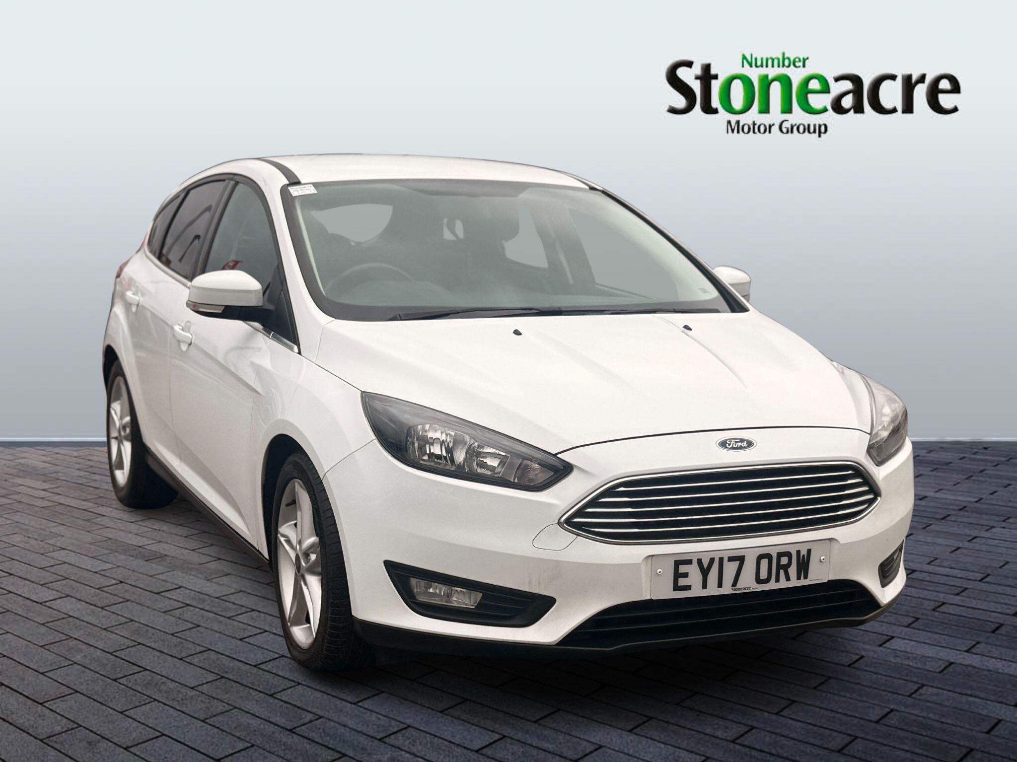 Ford Focus 1.5 TDCi Zetec Hatchback 5dr Diesel Manual Euro 6 (s/s) (120 ps) EY17ORW Image 1