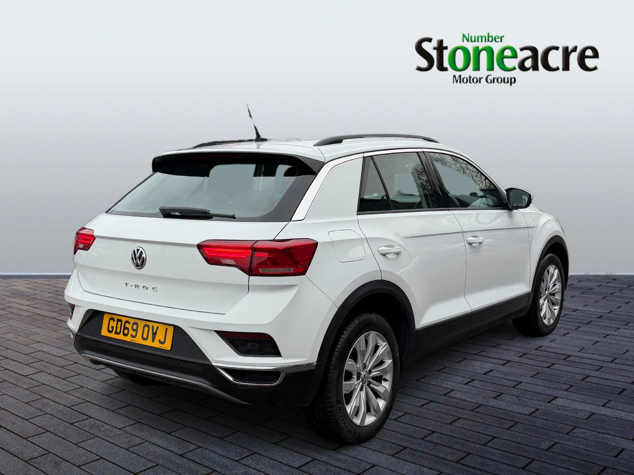 Volkswagen T-Roc 1.0 TSI SE Euro 6 (s/s) 5dr JW13WJW Image 3