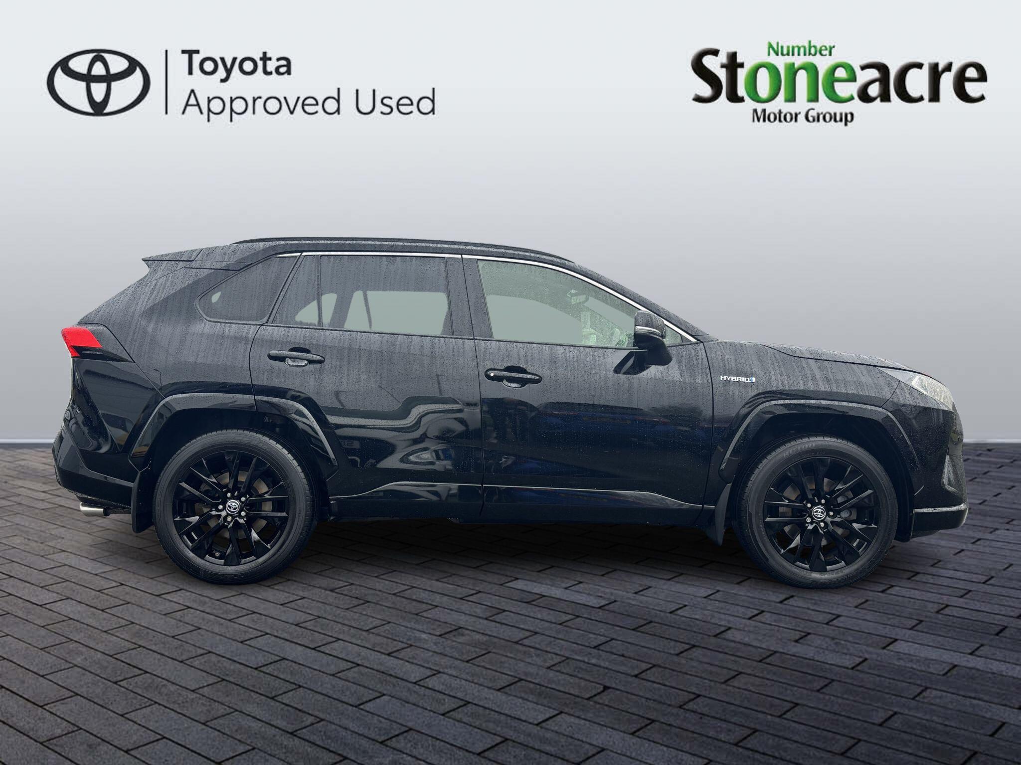 Toyota RAV4 2.5 VVT-h Black Edition SUV 5dr Petrol Hybrid CVT 4WD Euro 6 (s/s) (222 ps) SA71XYL Image 2