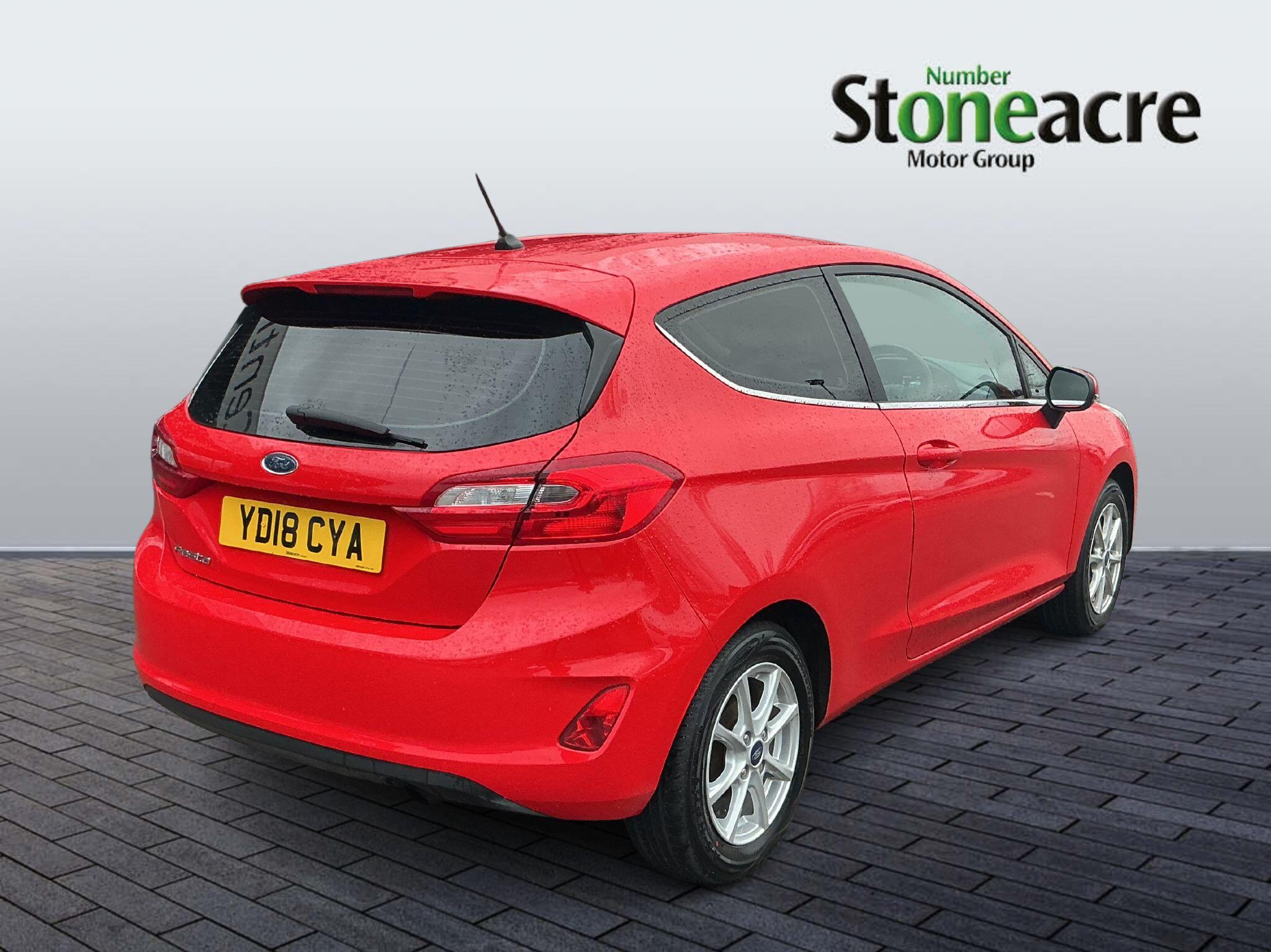 Ford Fiesta 1.1 Ti-VCT Zetec Hatchback 3dr Petrol Manual Euro 6 (s/s) (85 ps) YD18CYA Image 3