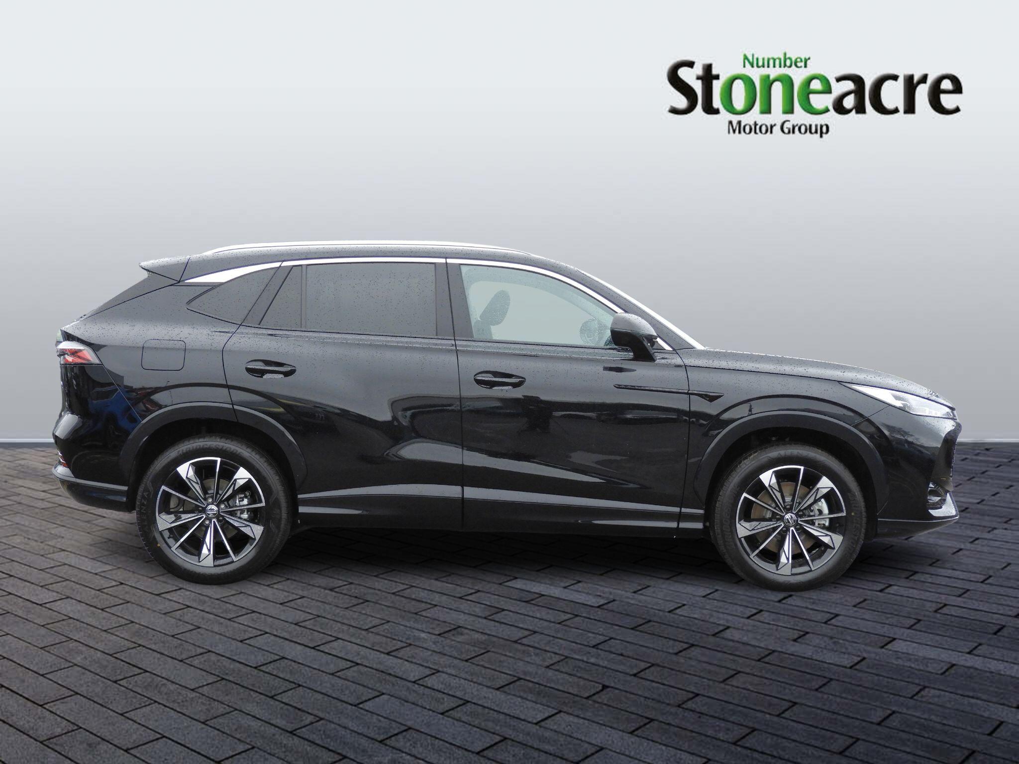 MG HS Hybrid+ 1.5 Hybrid+ SE Auto Euro 6 (s/s) 5dr FG75CNF Image 2