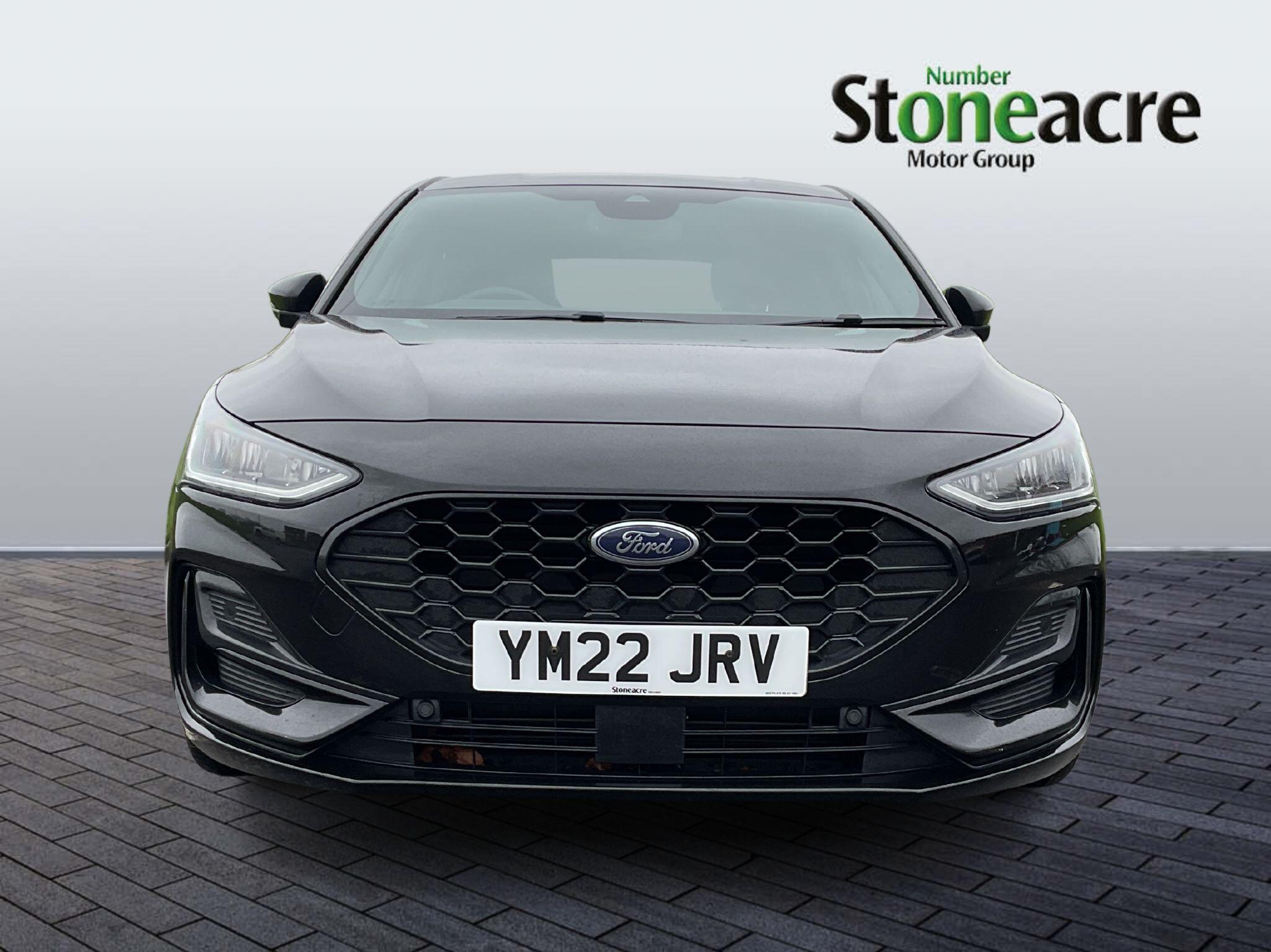 Ford Focus 1.0 EcoBoost ST-Line Style 5dr YM22JRV Image 2