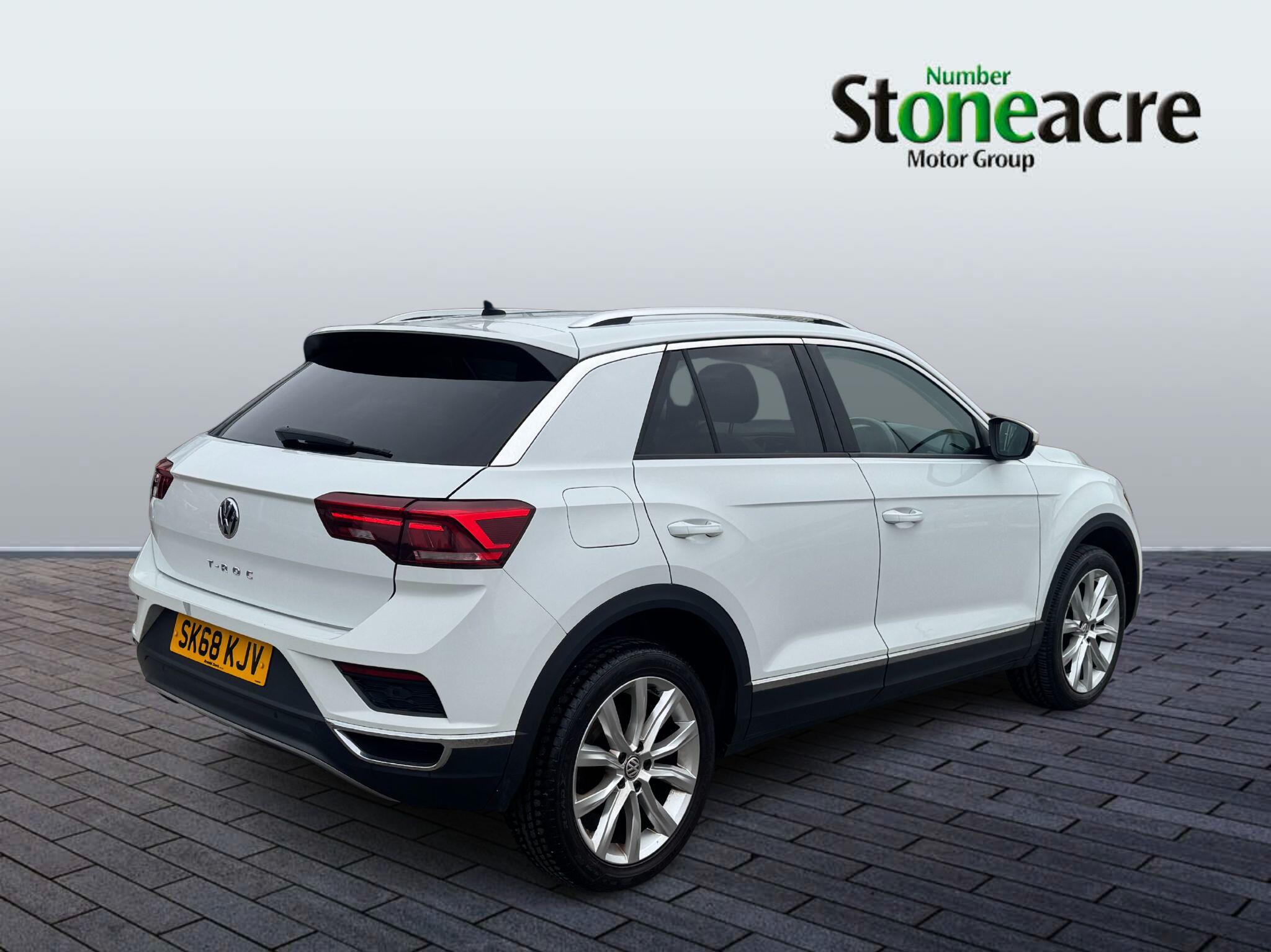 Volkswagen T-Roc 1.6 TDI SEL Euro 6 (s/s) 5dr SK68KJV Image 3