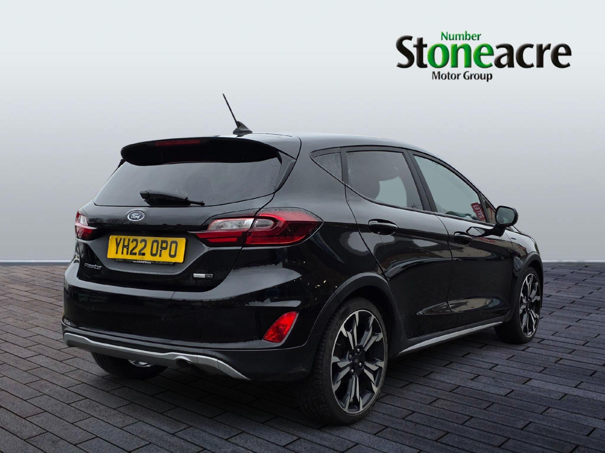 Ford Fiesta 1.0 EcoBoost Hybrid mHEV 125 Active Vignale 5dr YH22OPO Image 3