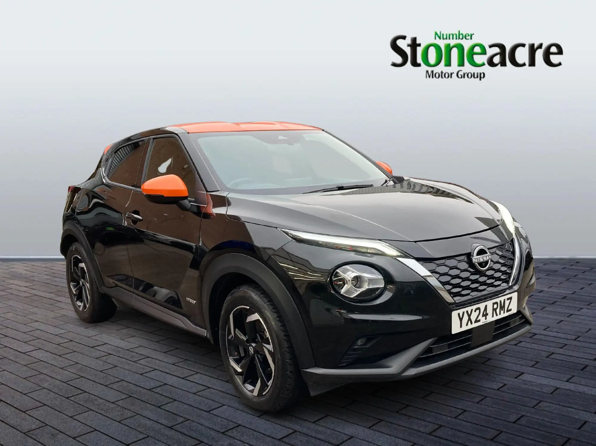 Nissan Juke Hybrid 1.6 Tekna Auto Euro 6 5dr YX24RMZ Image 1