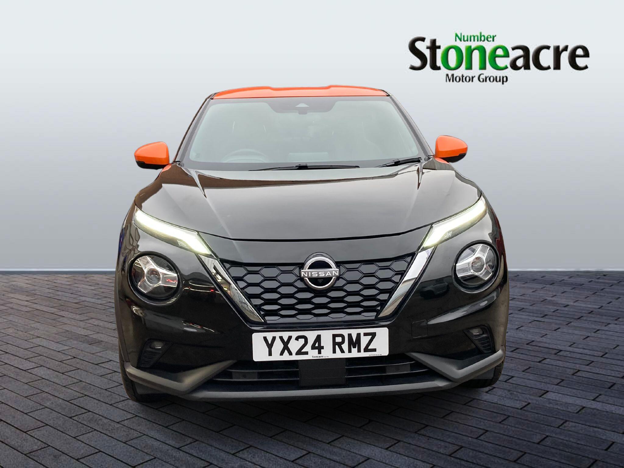 Nissan Juke Hybrid 1.6 Tekna Auto Euro 6 5dr YX24RMZ Image 2