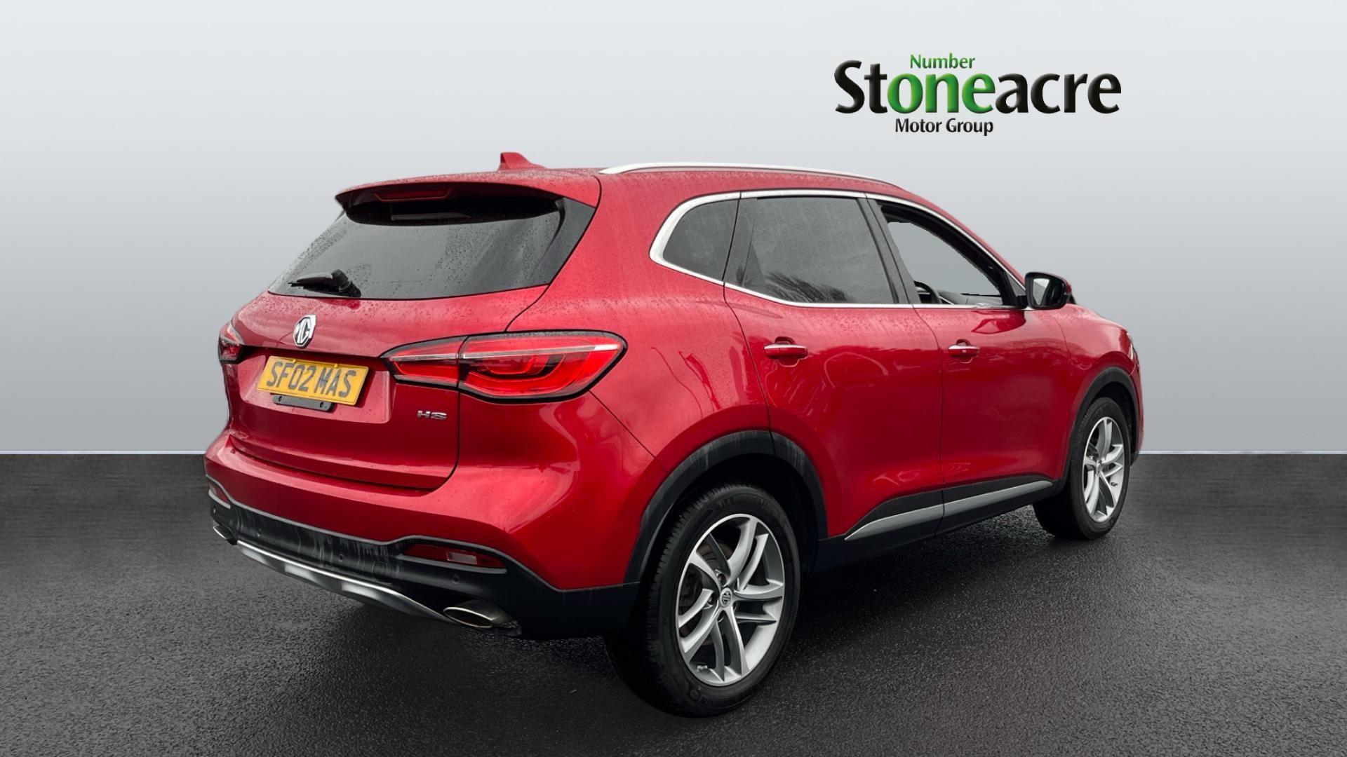 MG HS 1.5 T-GDI Exclusive 5dr SF02MAS Image 2