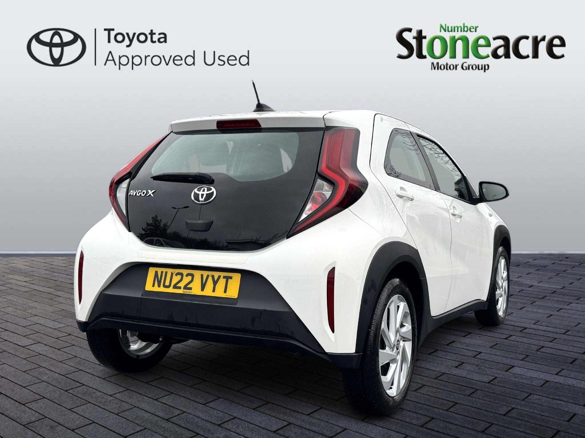 Toyota Aygo X 1.0 VVT-i Pure 5dr NU22VYT Image 3