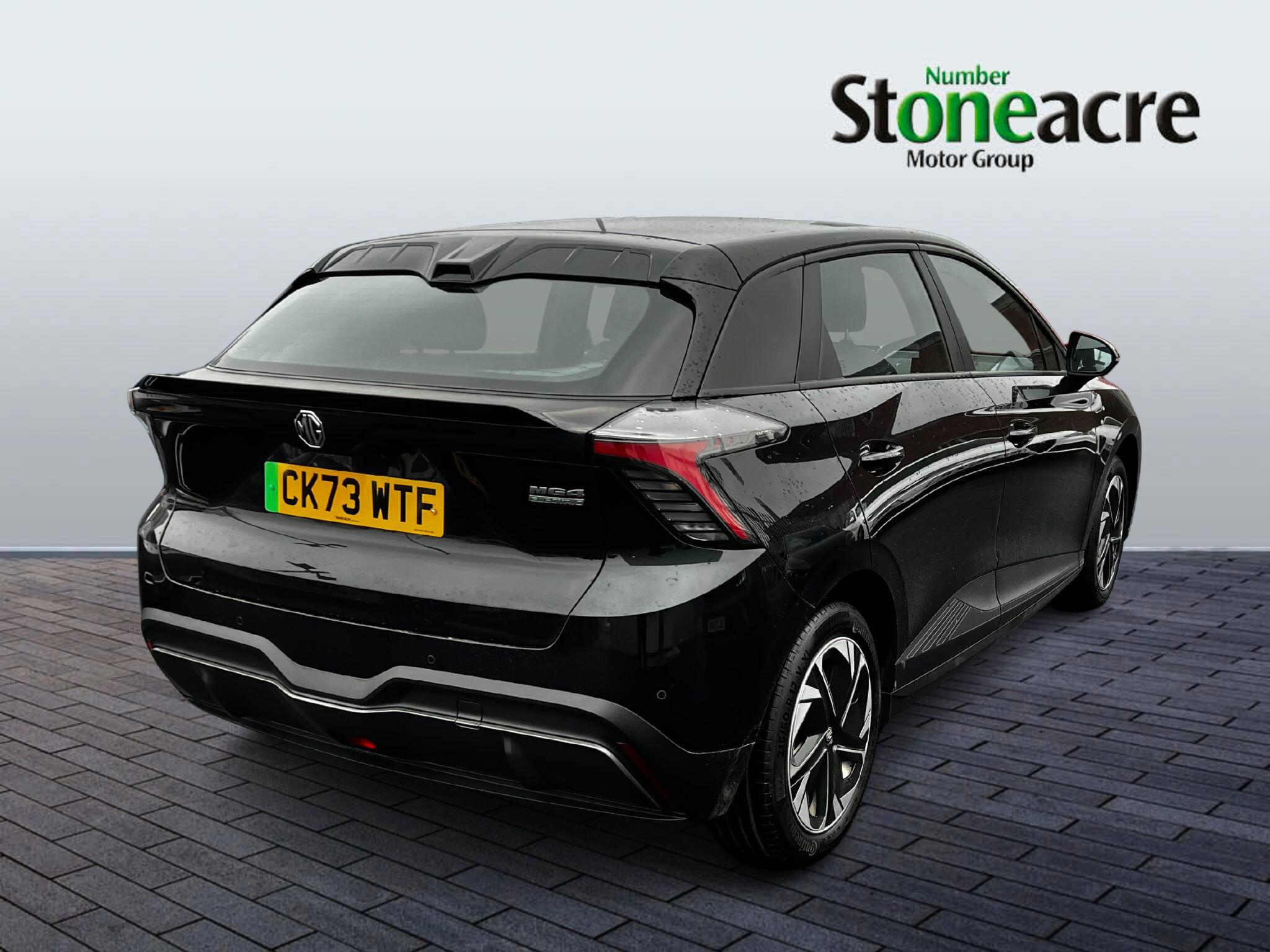 MG 4 EV 150kW SE EV Long Range 64kWh 5dr Auto CK73WTF Image 3