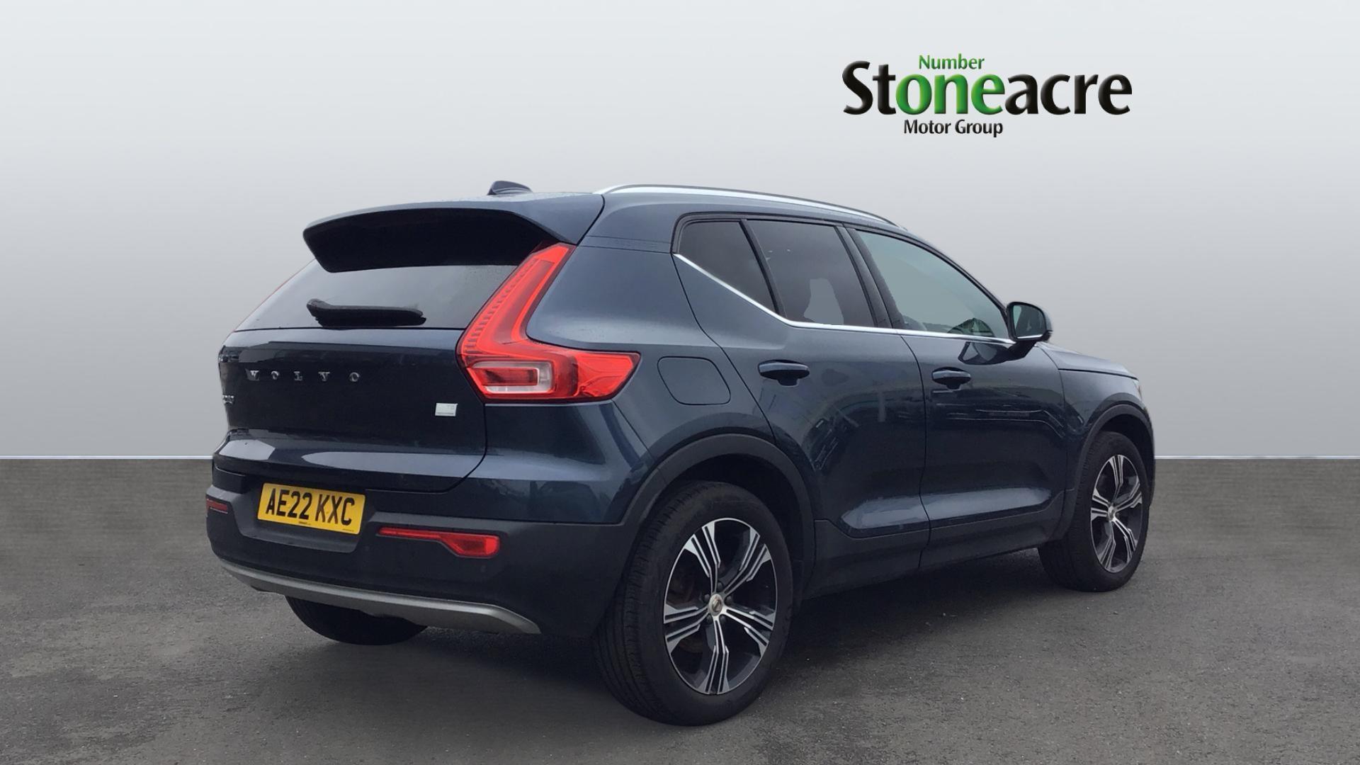Volvo XC40 1.5h T5 Recharge 10.7kWh Ultimate Bright Auto Euro 6 (s/s) 5dr AE22KXC Image 2