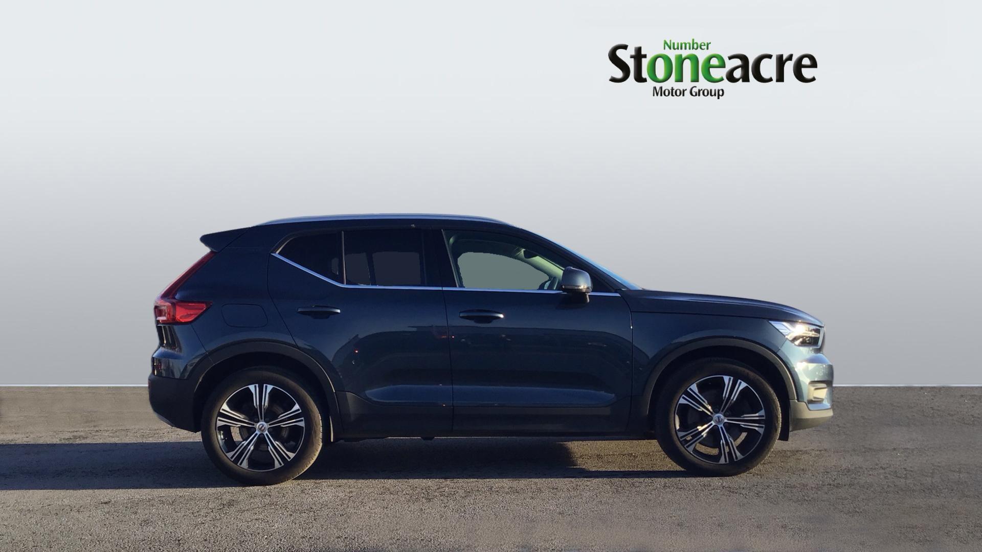 Volvo XC40 1.5h T5 Recharge 10.7kWh Ultimate Bright Auto Euro 6 (s/s) 5dr AE22KXC Image 3
