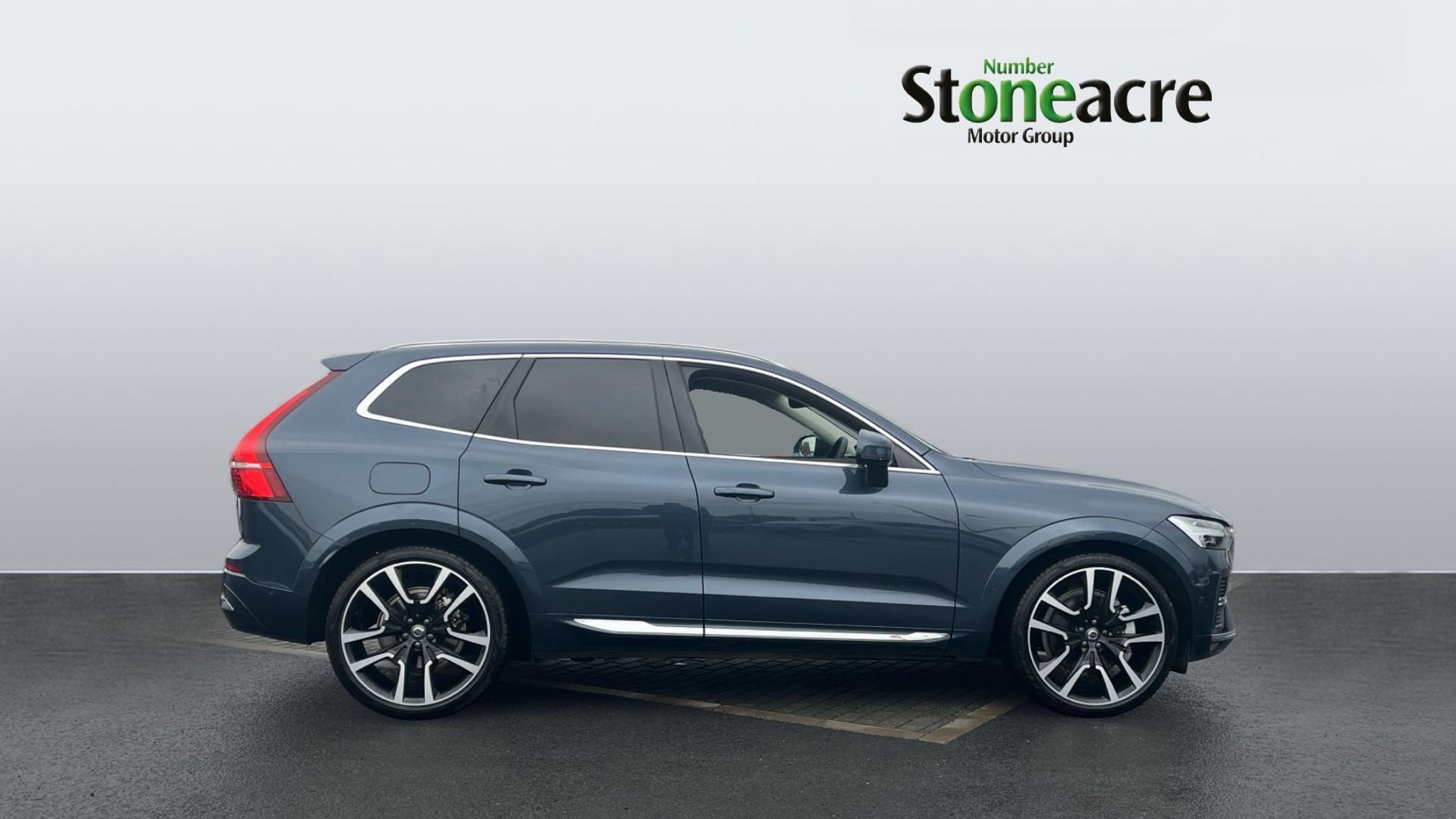 Volvo XC60 Image 3
