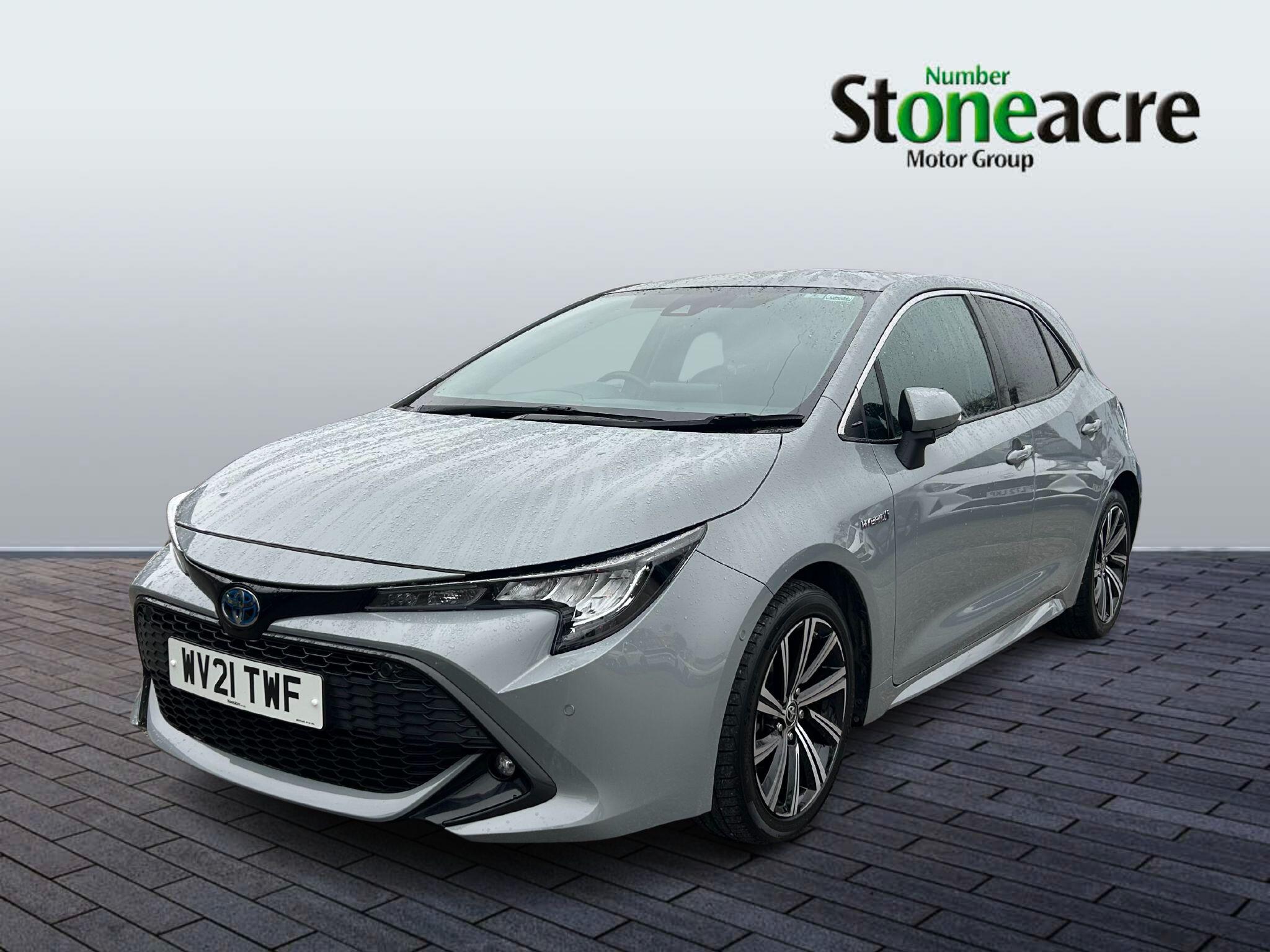 Toyota Corolla Hatchback 1.8 VVT-i Hybrid Design 5dr CVT WV21TWF Image 3