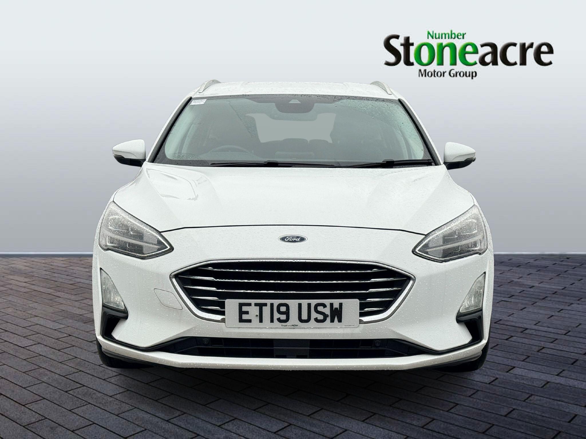 Ford Focus 2.0 EcoBlue Titanium X Euro 6 (s/s) 5dr ET19USW Image 2