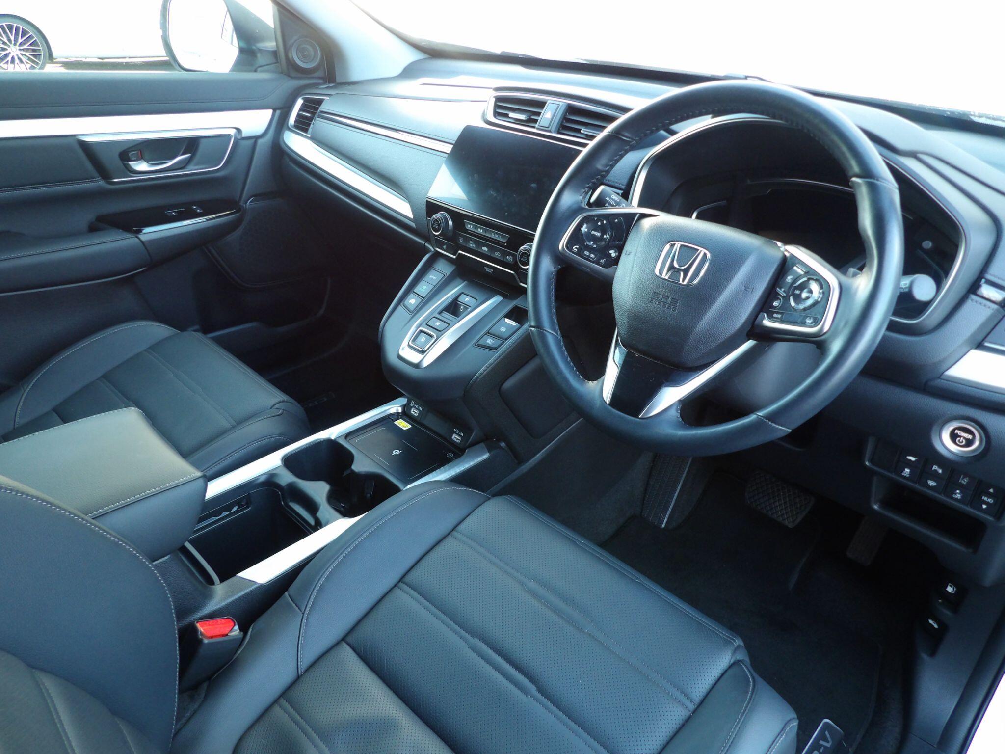 Honda CR-V Hybrid 2.0 h i-MMD EX eCVT 4WD Euro 6 (s/s) 5dr YT72XOV Image 2