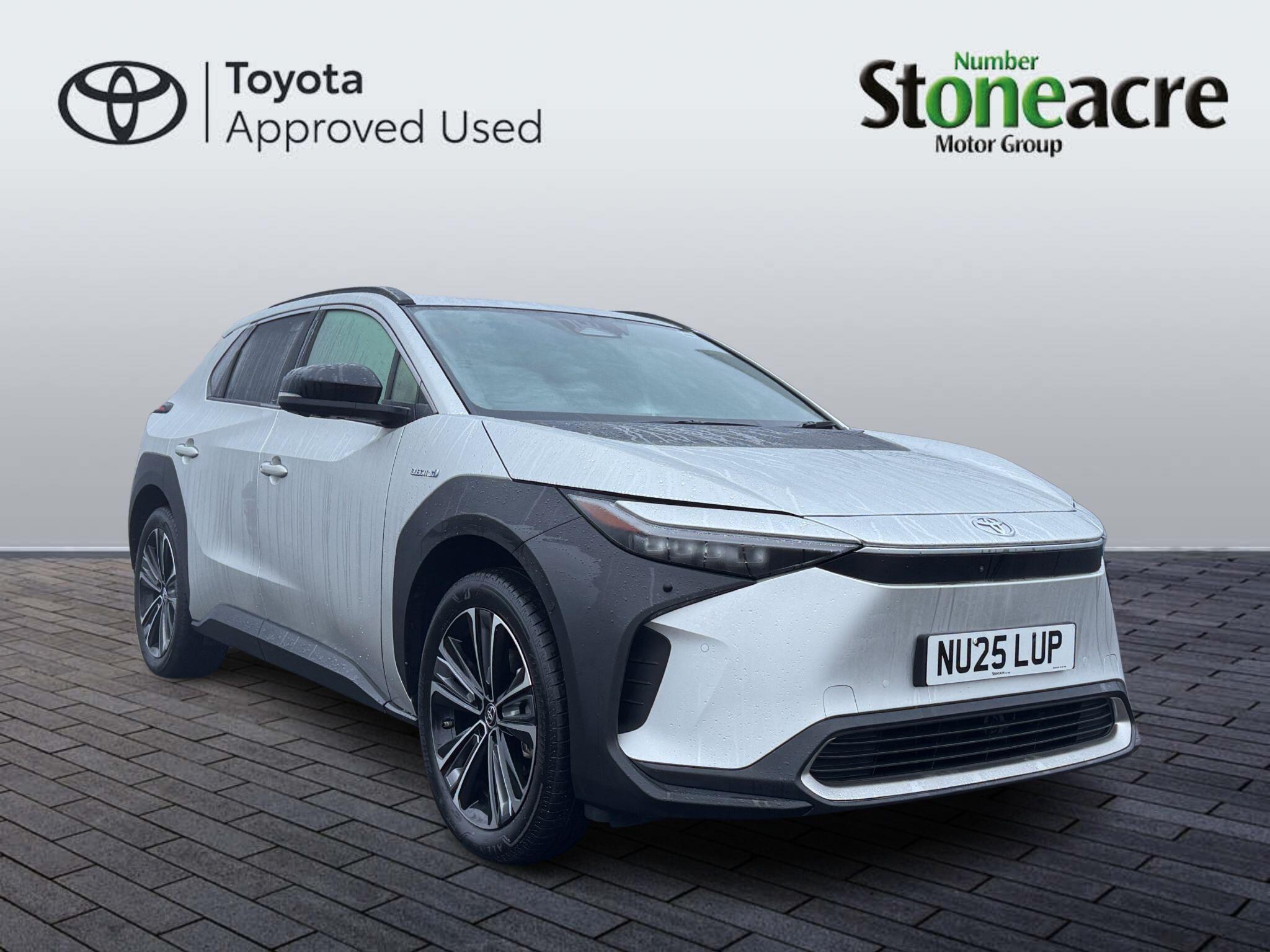 Toyota bZ4X 71.4 kWh Vision Auto 5dr (11kW OBC) NU25LUP Image 1