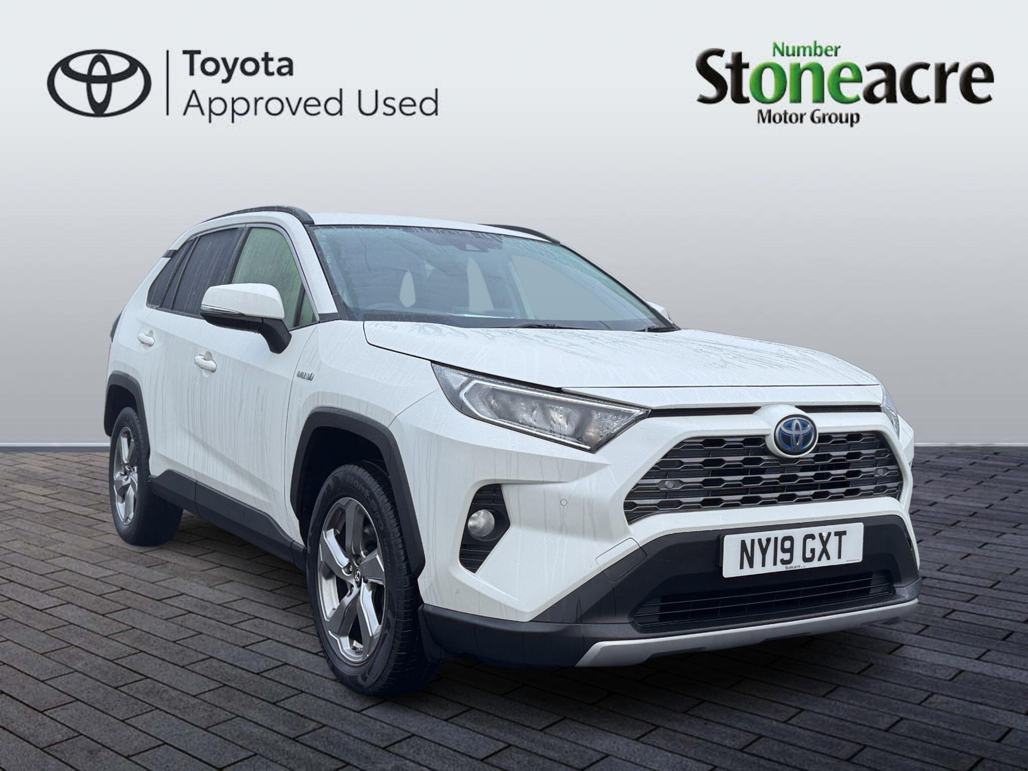 Toyota RAV4 2.5 VVT-h Design CVT 4WD Euro 6 (s/s) 5dr NY19GXT Image 1