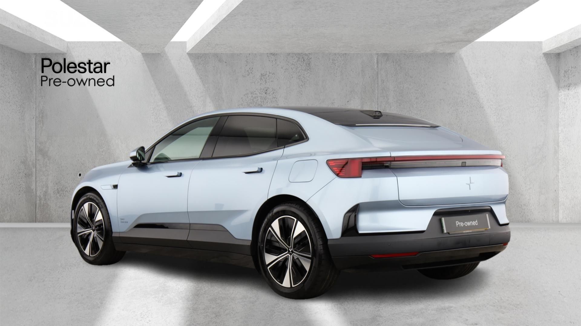 Polestar 4 Single Motor 100kWh Long Range Auto RWD 5dr OV25ZKR Image 3