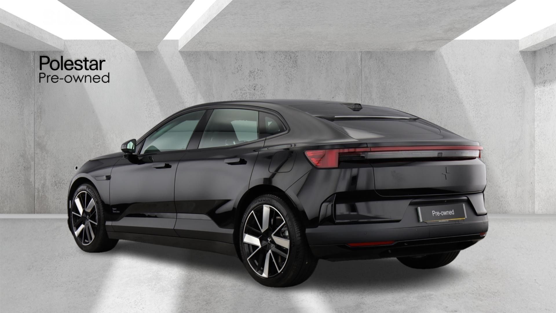 Polestar 4 Single Motor 100kWh Long Range Auto RWD 5dr OV25FEH Image 3