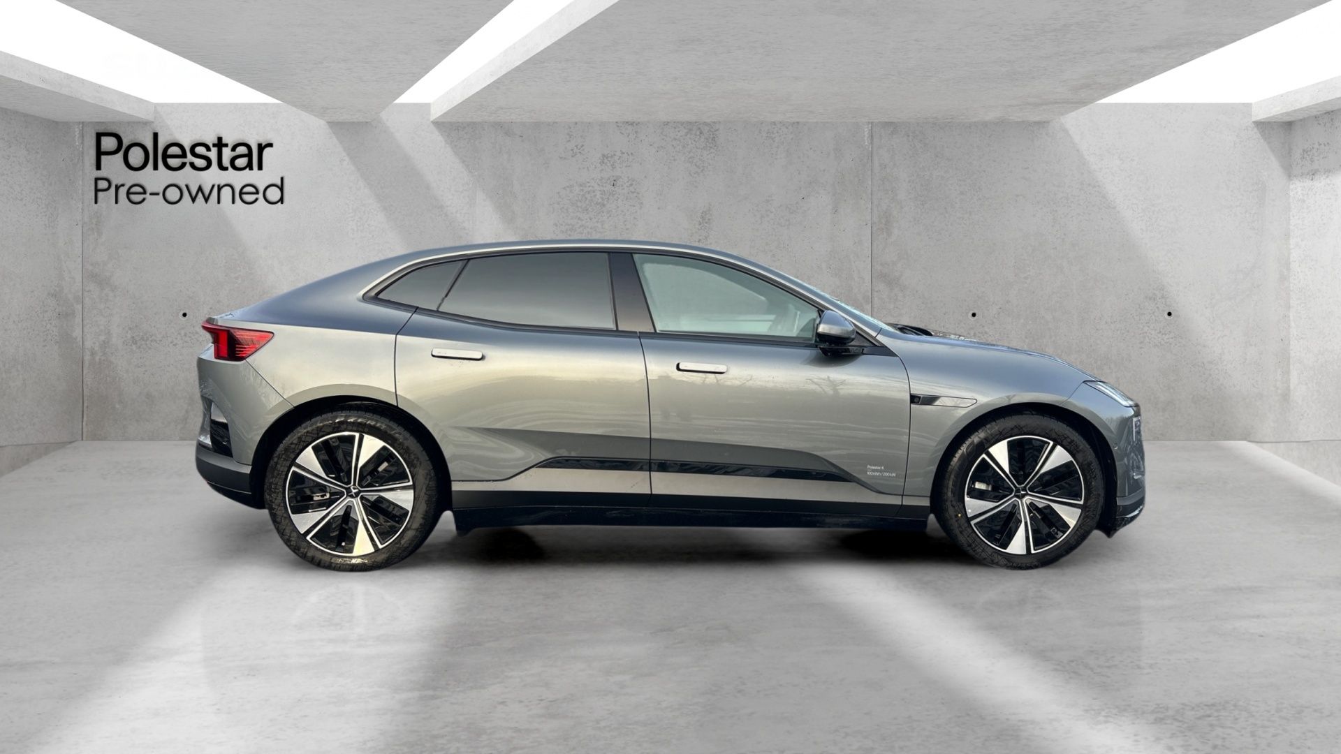 Polestar 4 Single Motor 100kWh Long Range Auto RWD 5dr OW75ZSE Image 2