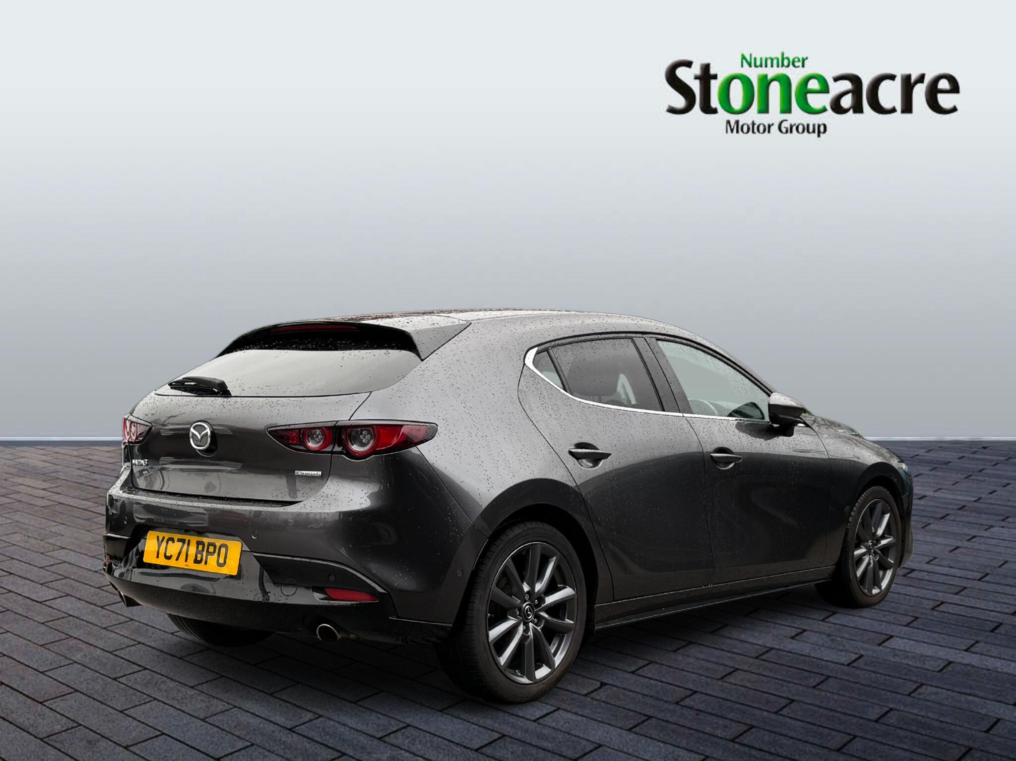 Mazda 3 2.0 e-SKYACTIV-G MHEV GT Sport Tech Euro 6 (s/s) 5dr YC71BPO Image 3