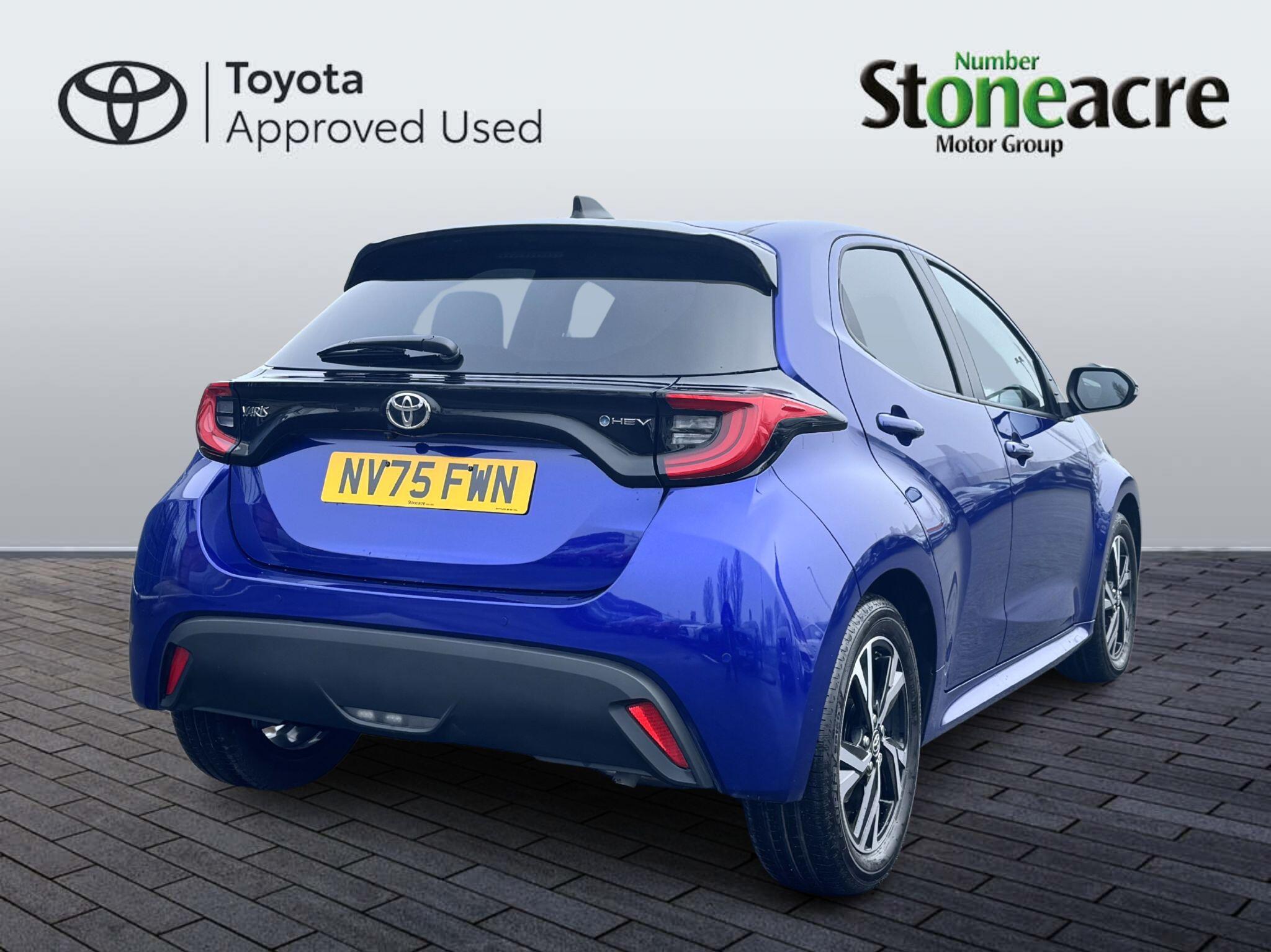 Toyota Yaris Image 3