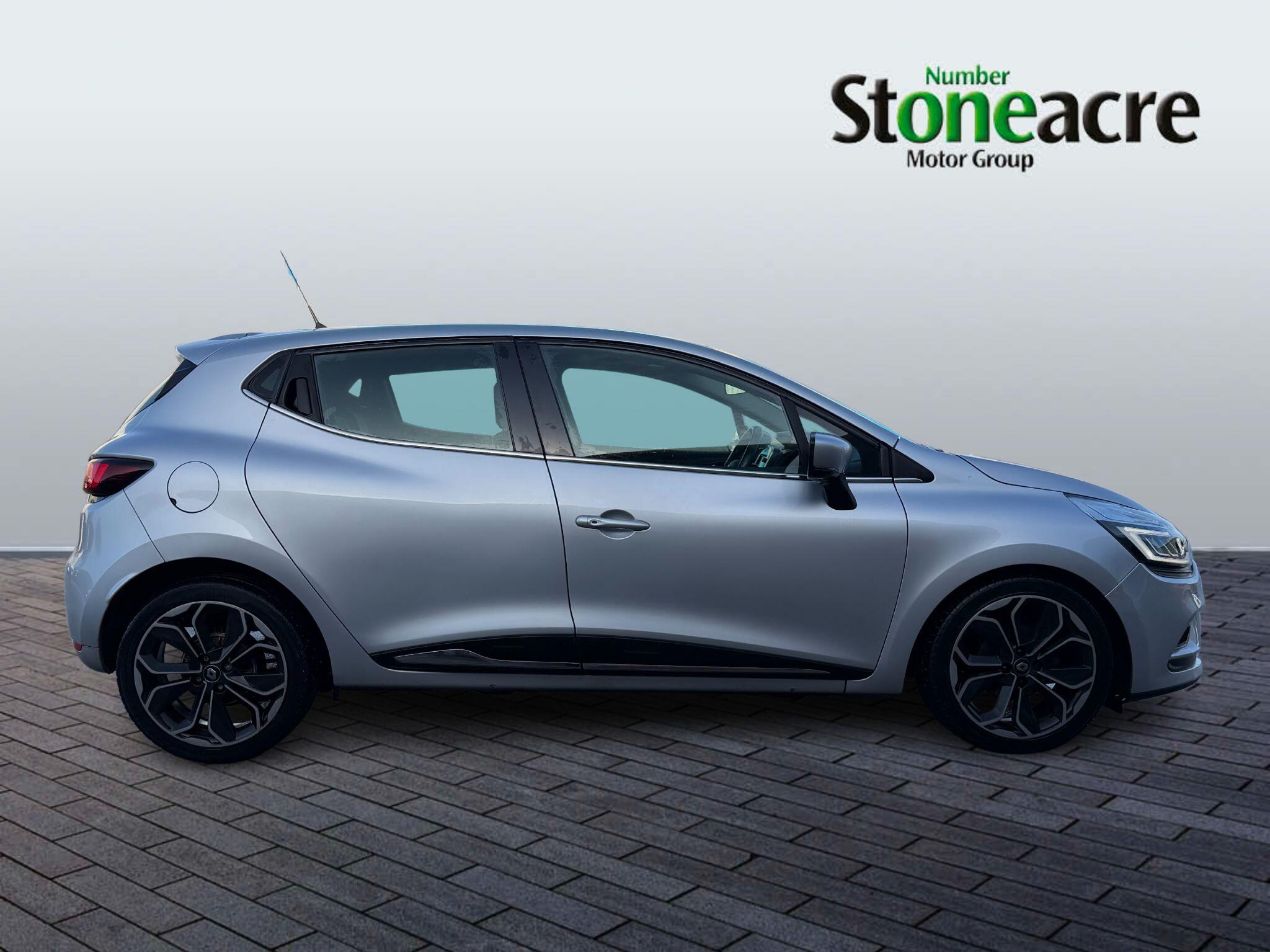 Renault Clio 0.9 TCe Dynamique S Nav Euro 6 (s/s) 5dr HV17TKU Image 2