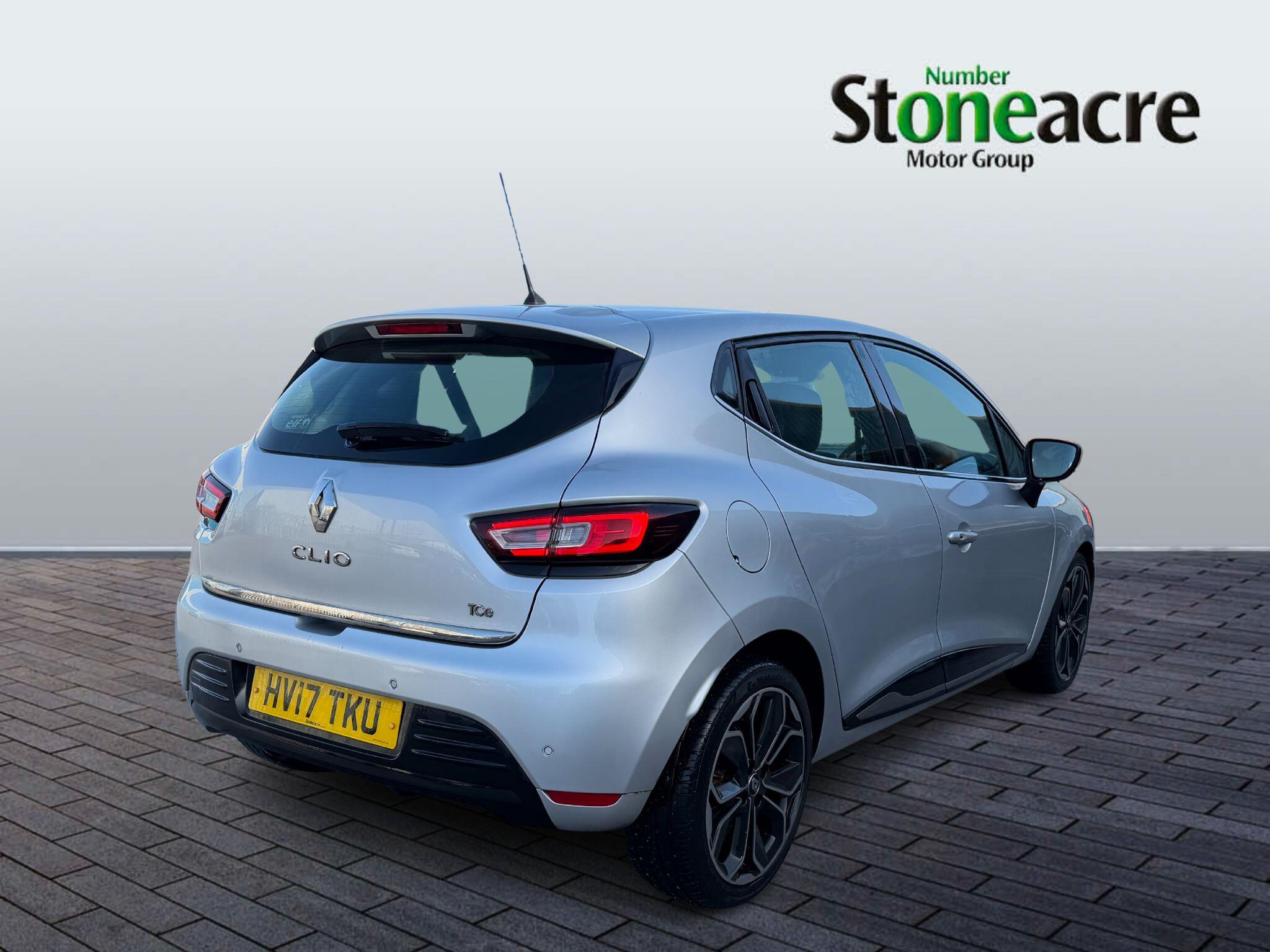 Renault Clio 0.9 TCe Dynamique S Nav Euro 6 (s/s) 5dr HV17TKU Image 3